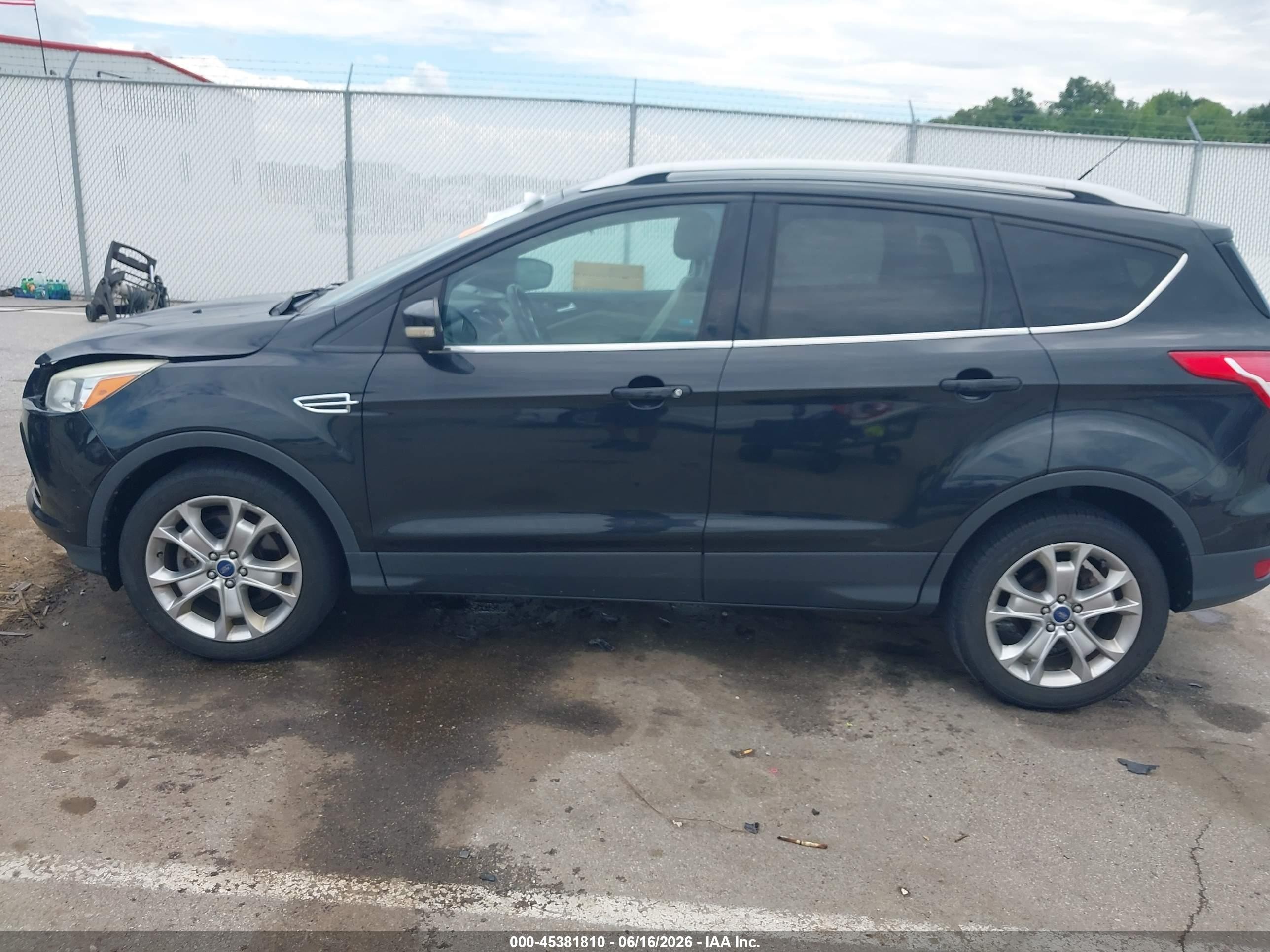 2014 Ford Escape Titanium Black vin: 1FMCU9JX8EUD08370