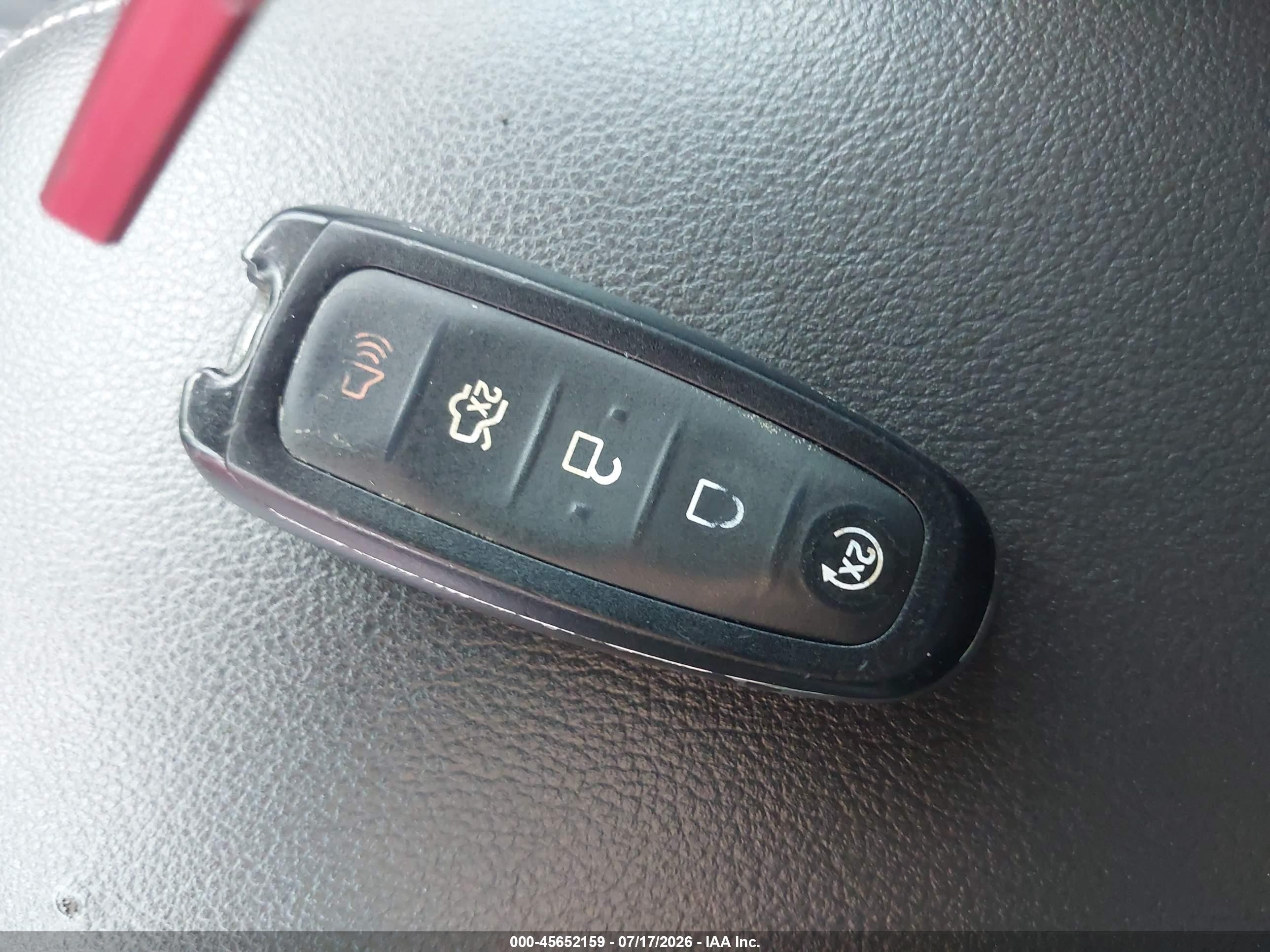 2014 Ford Escape Titanium Silver vin: 1FMCU9JX8EUE08856