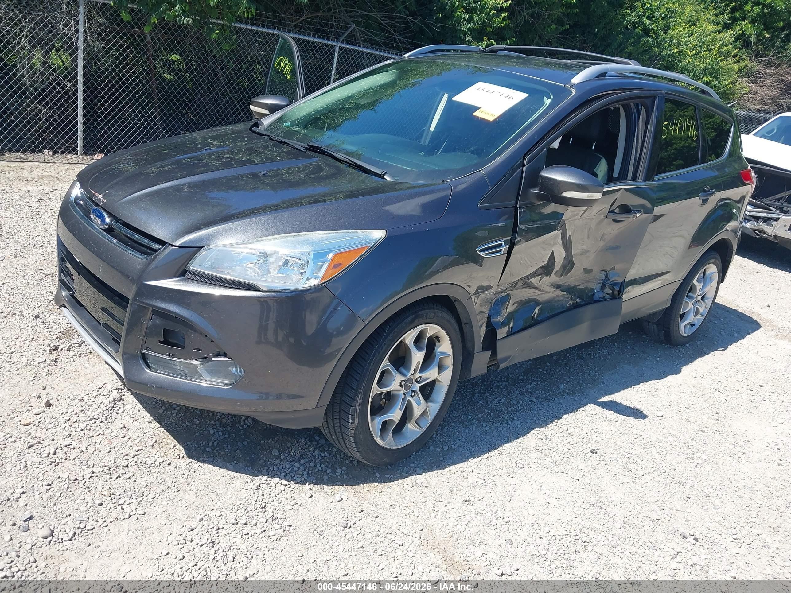 2015 Ford Escape Titanium Black vin: 1FMCU9JX8FUC23949