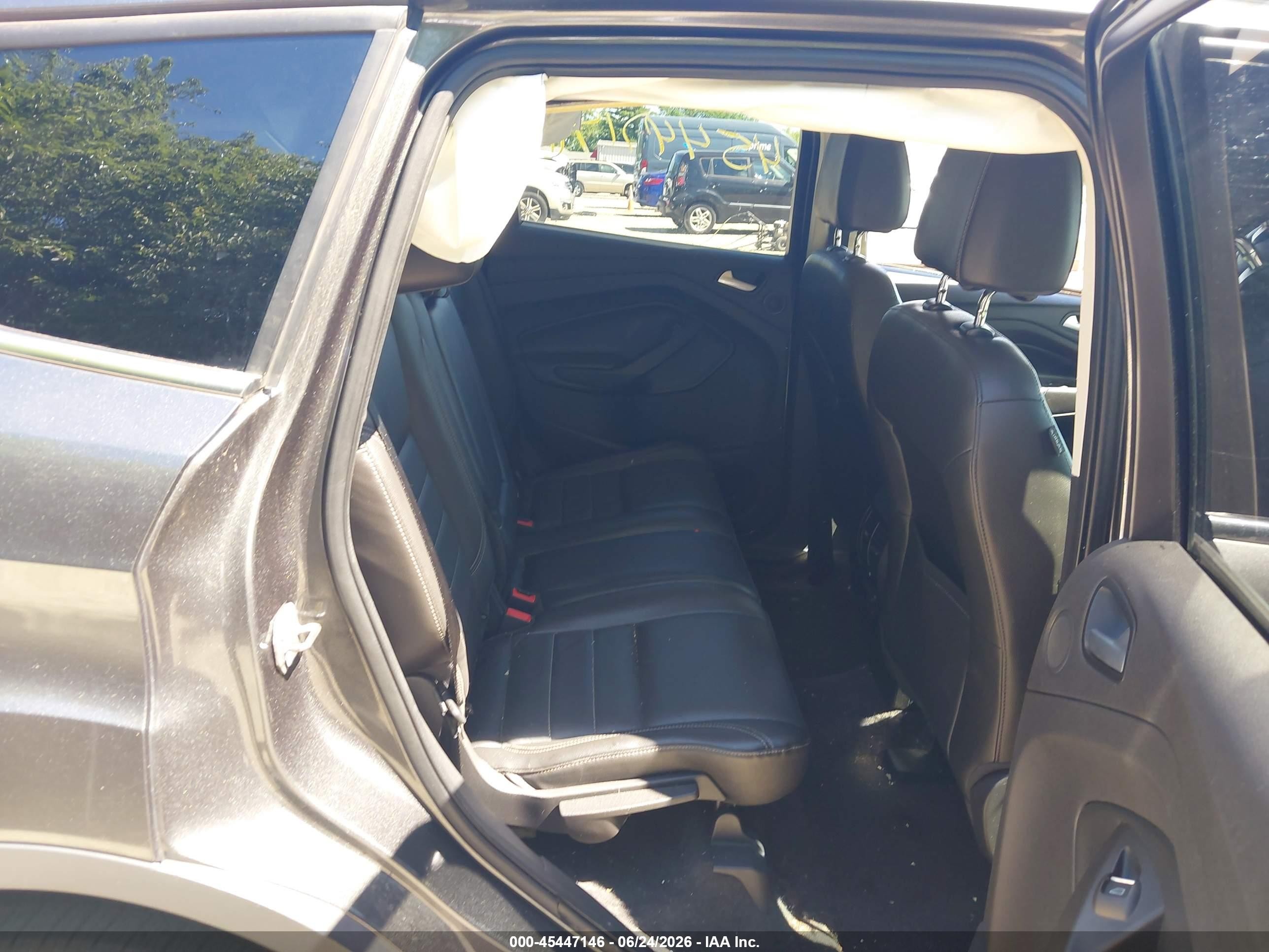 2015 Ford Escape Titanium Black vin: 1FMCU9JX8FUC23949
