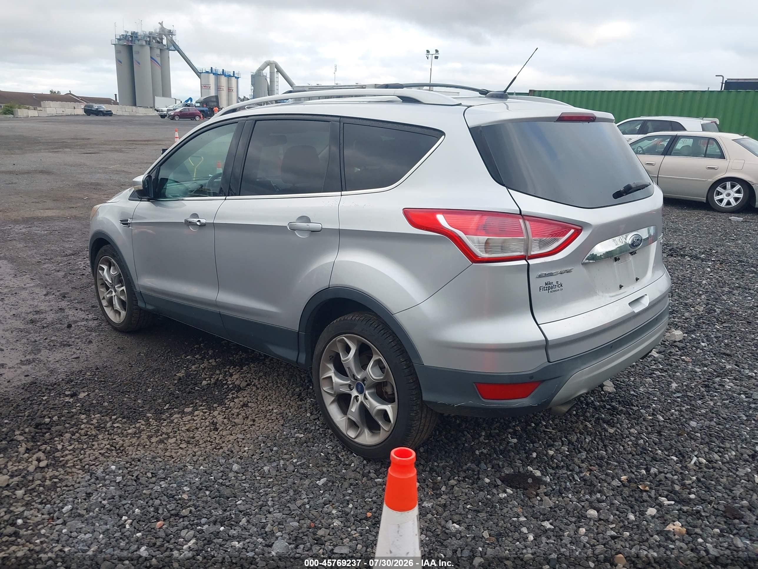 2015 Ford Escape Titanium Silver vin: 1FMCU9JX8FUC35082