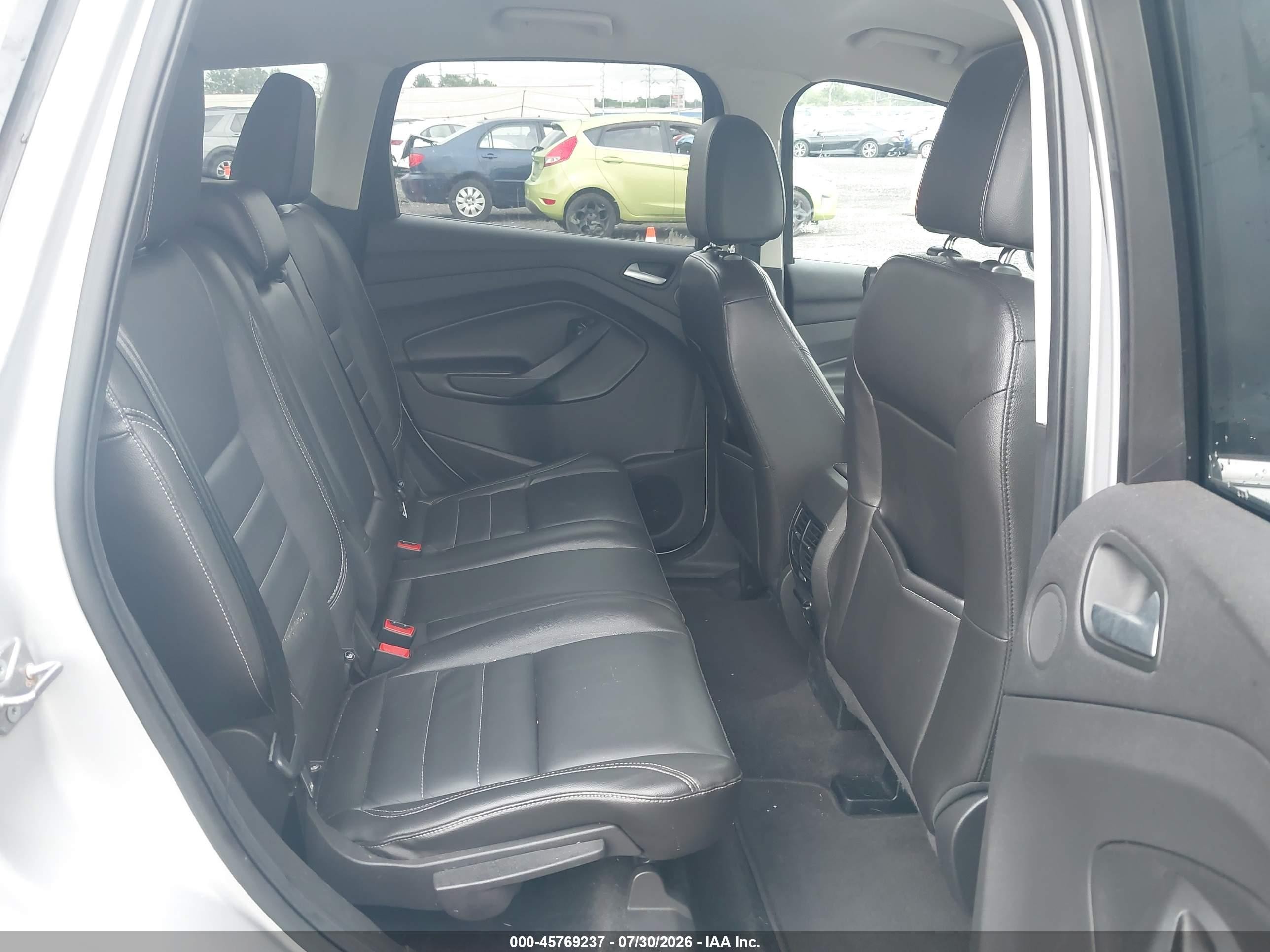2015 Ford Escape Titanium Silver vin: 1FMCU9JX8FUC35082