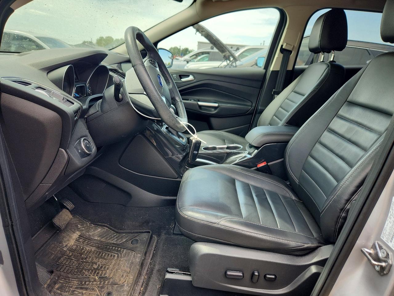 2015 Ford Escape Titanium Silver vin: 1FMCU9JX9FUA97360