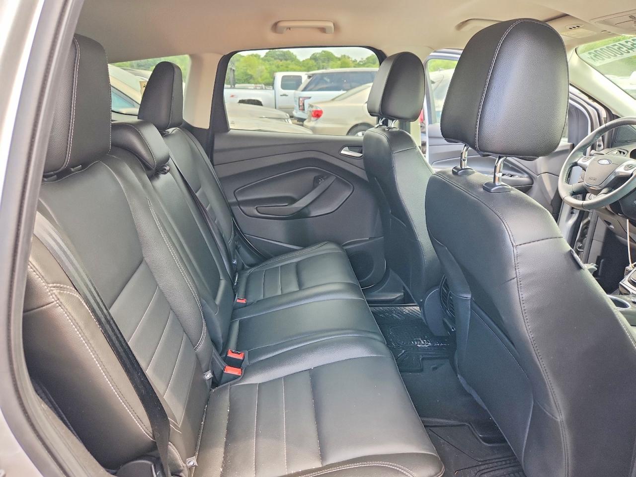 2015 Ford Escape Titanium Silver vin: 1FMCU9JX9FUA97360