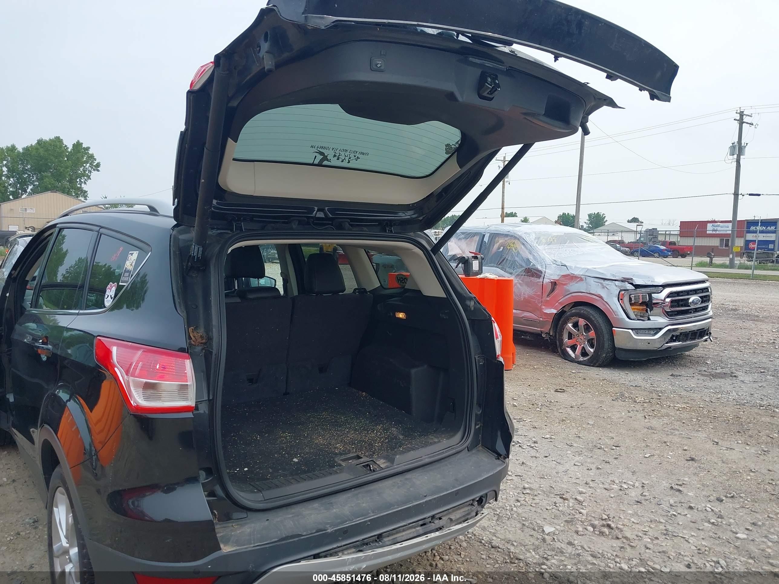 2015 Ford Escape Titanium Black vin: 1FMCU9JX9FUB60490