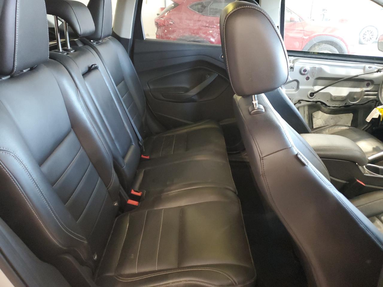 2016 Ford Escape Titanium Silver vin: 1FMCU9JX9GUB37633