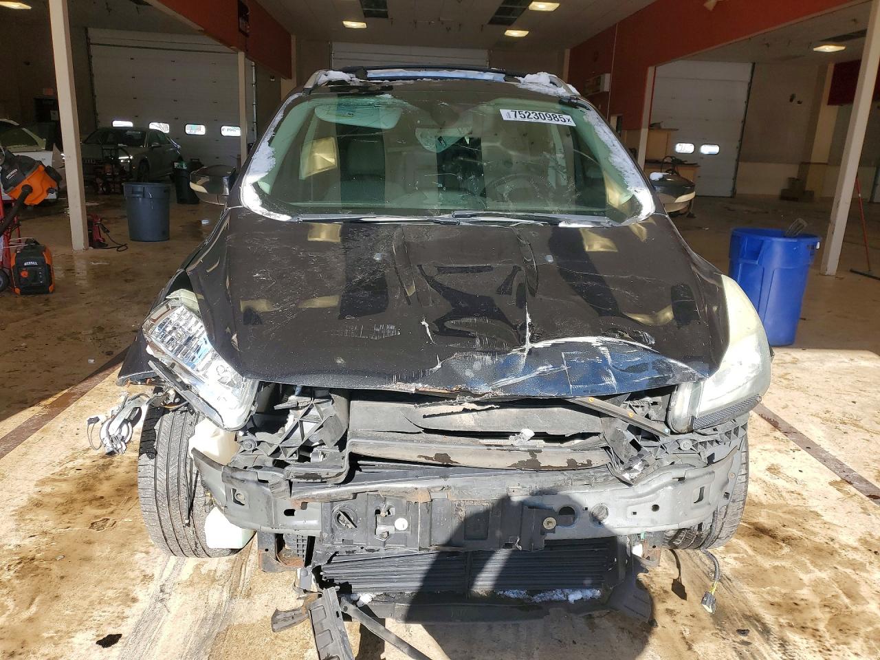 2015 Ford Escape Titanium Black vin: 1FMCU9JXXFUB67559