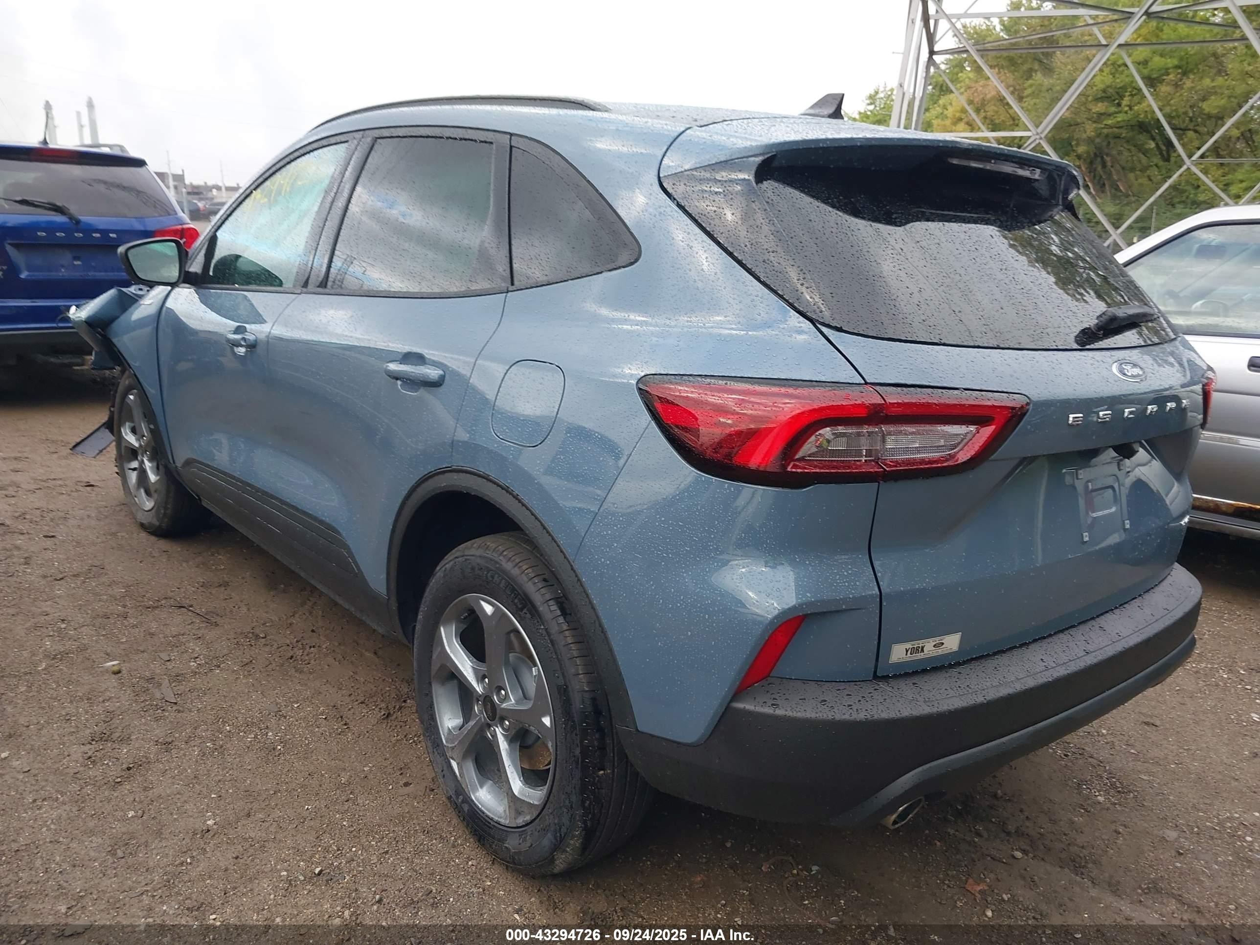 2025 Ford Escape St-line Blue vin: 1FMCU9MN4SUA98873
