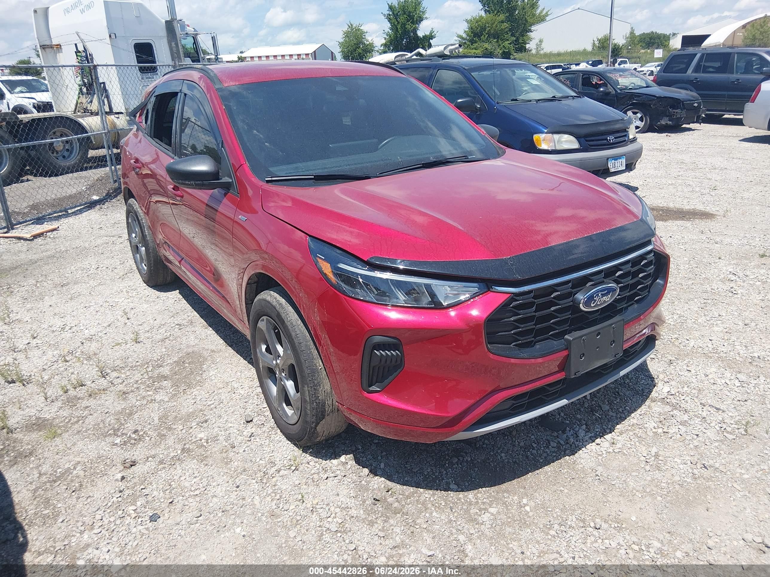 2024 Ford Escape St-line Красный vin: 1FMCU9MN5RUB26867
