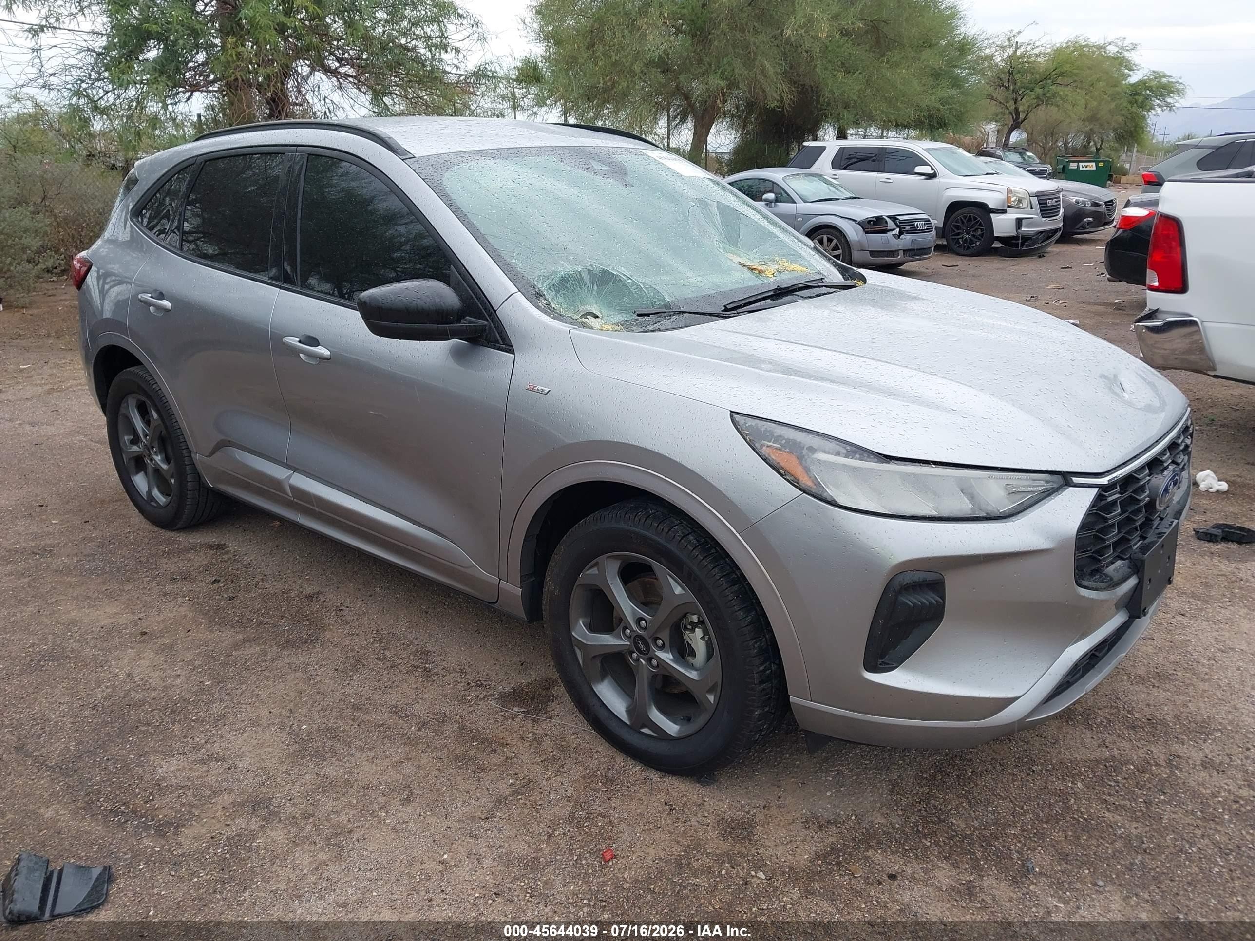 2023 Ford Escape St-line Silver vin: 1FMCU9MN9PUA24937