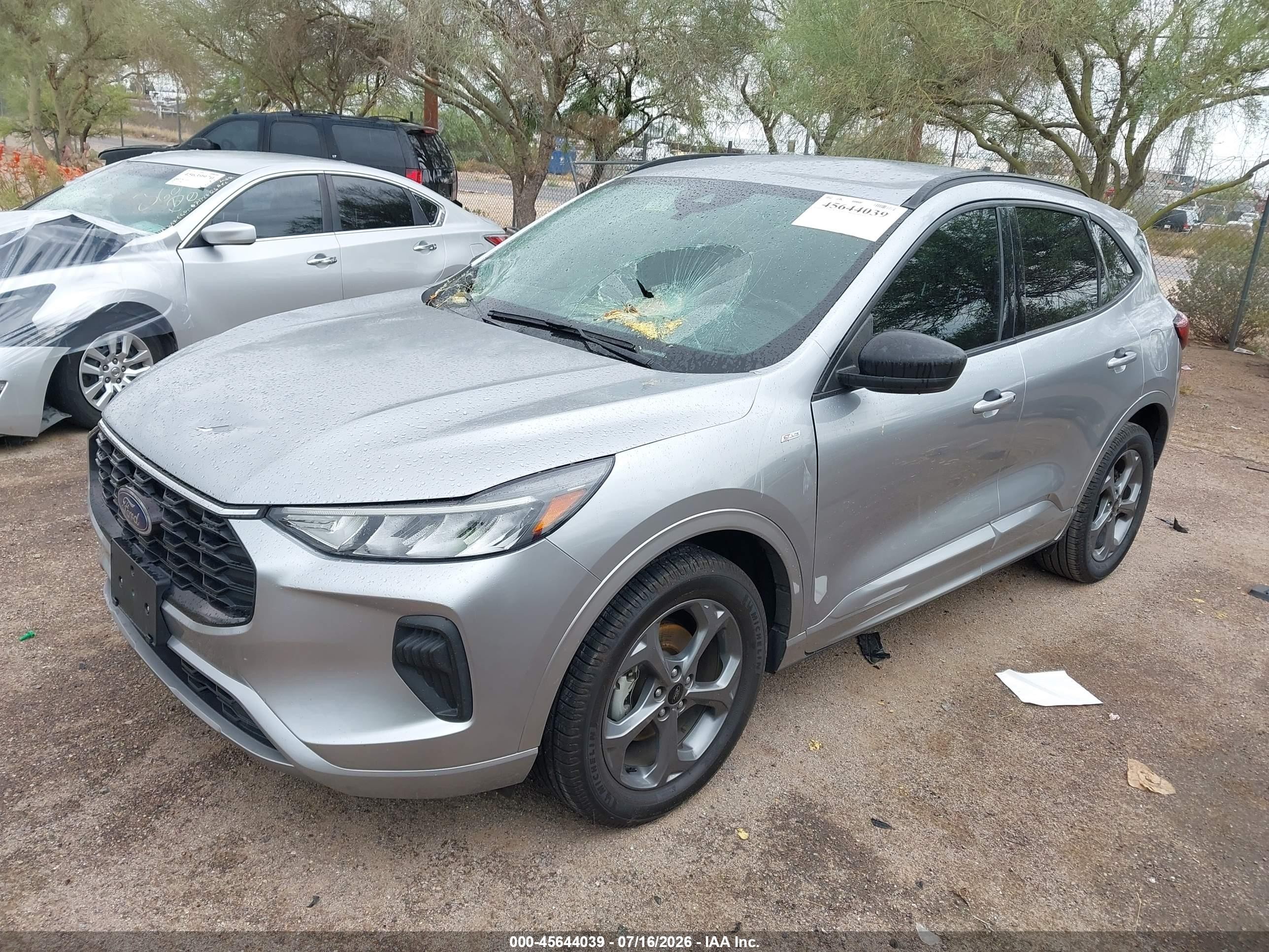 2023 Ford Escape St-line Silver vin: 1FMCU9MN9PUA24937