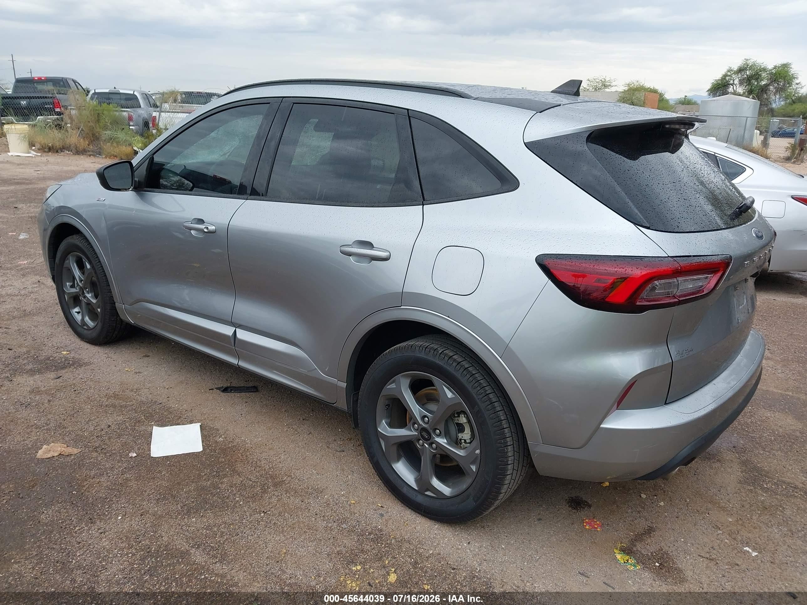 2023 Ford Escape St-line Silver vin: 1FMCU9MN9PUA24937