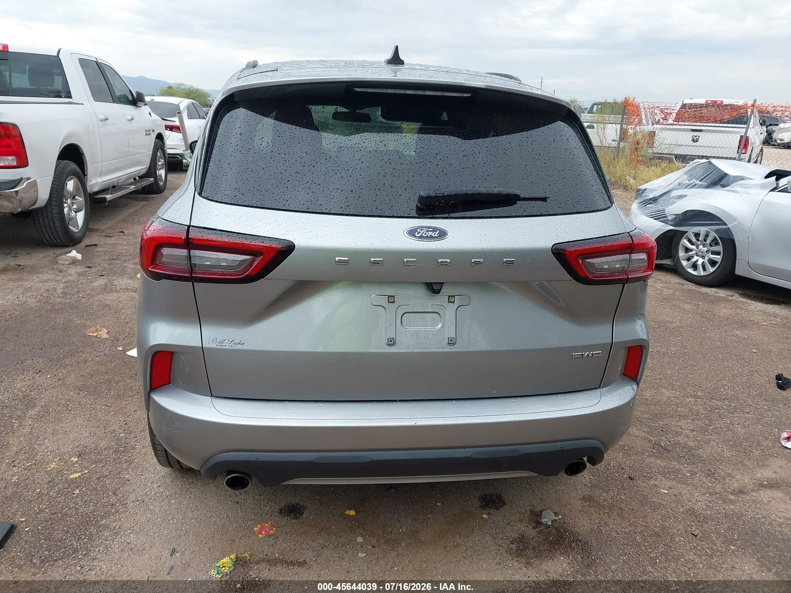 2023 Ford Escape St-line Silver vin: 1FMCU9MN9PUA24937