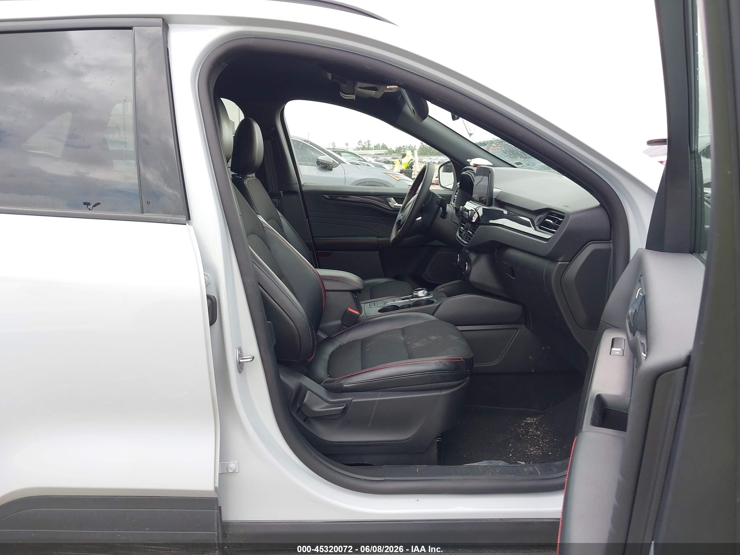 2025 Ford Escape St-line Select Silver vin: 1FMCU9NA5SUB43380