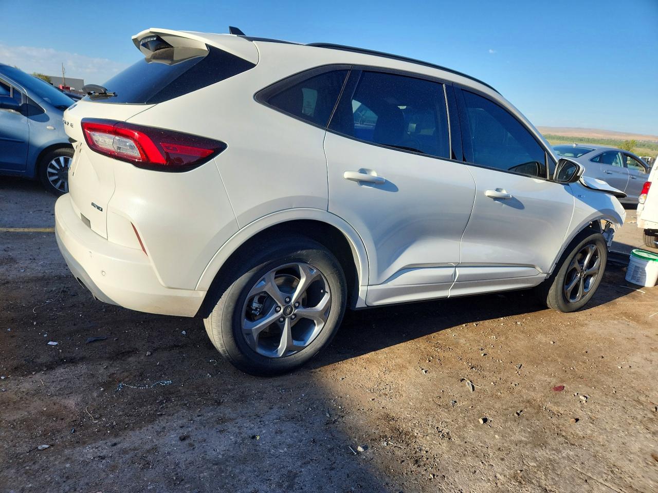 2023 Ford Escape St Line Select White vin: 1FMCU9NA7PUB16494