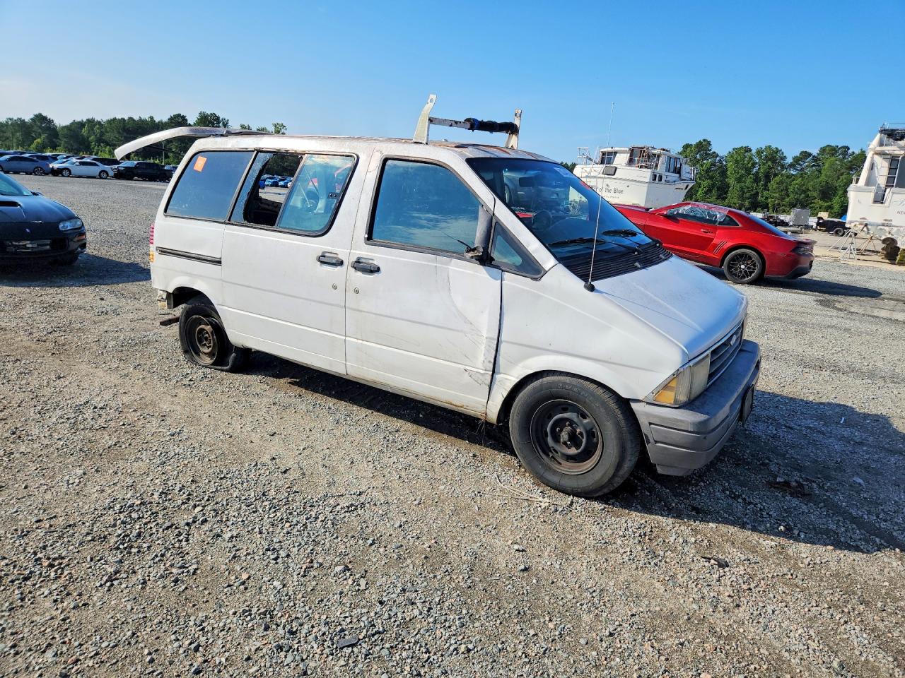 1996 Ford Aerostar White vin: 1FMDA11U0TZC01317