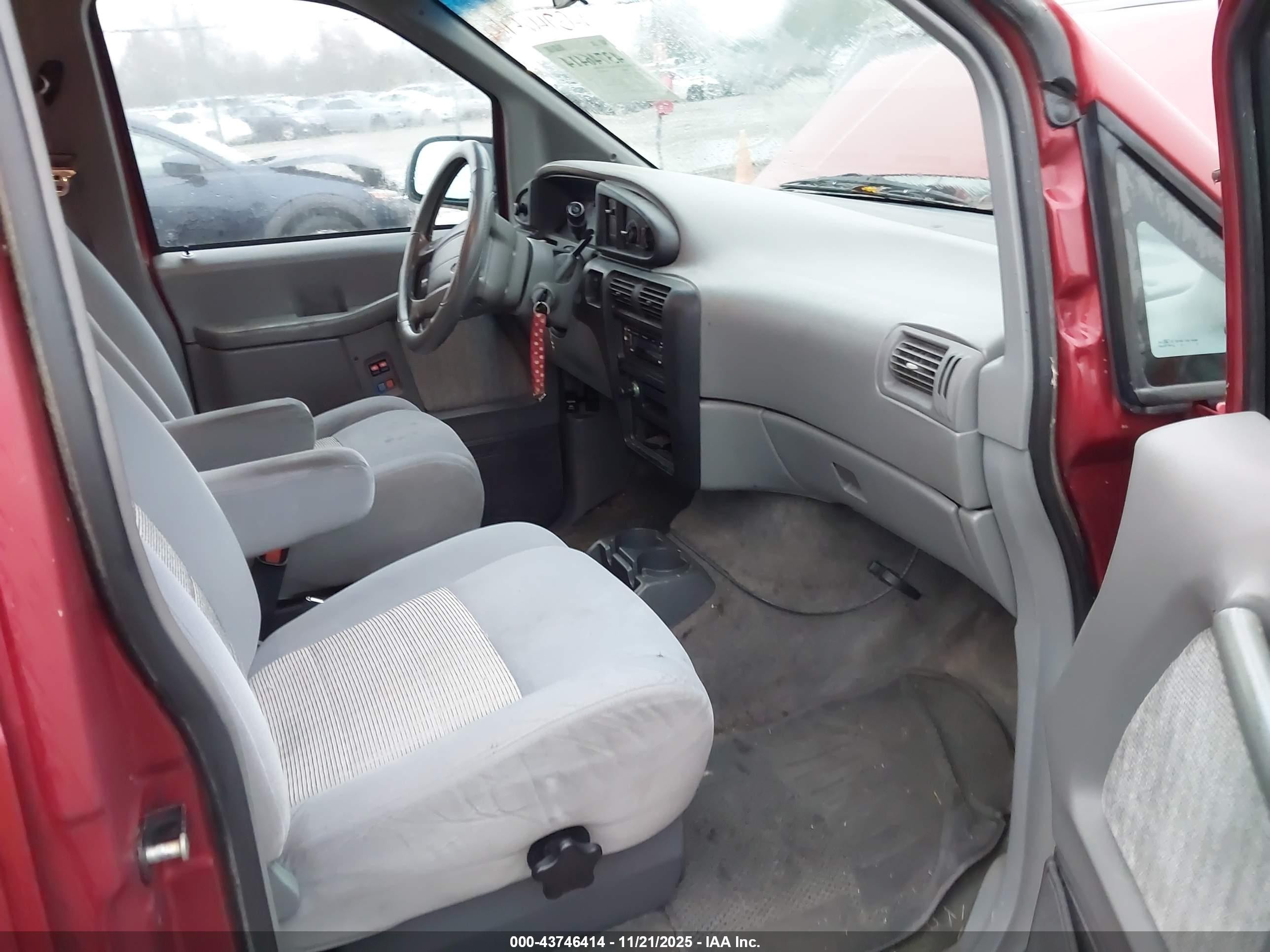 1997 Ford Aerostar Xlt Red vin: 1FMDA11U0VZA46822