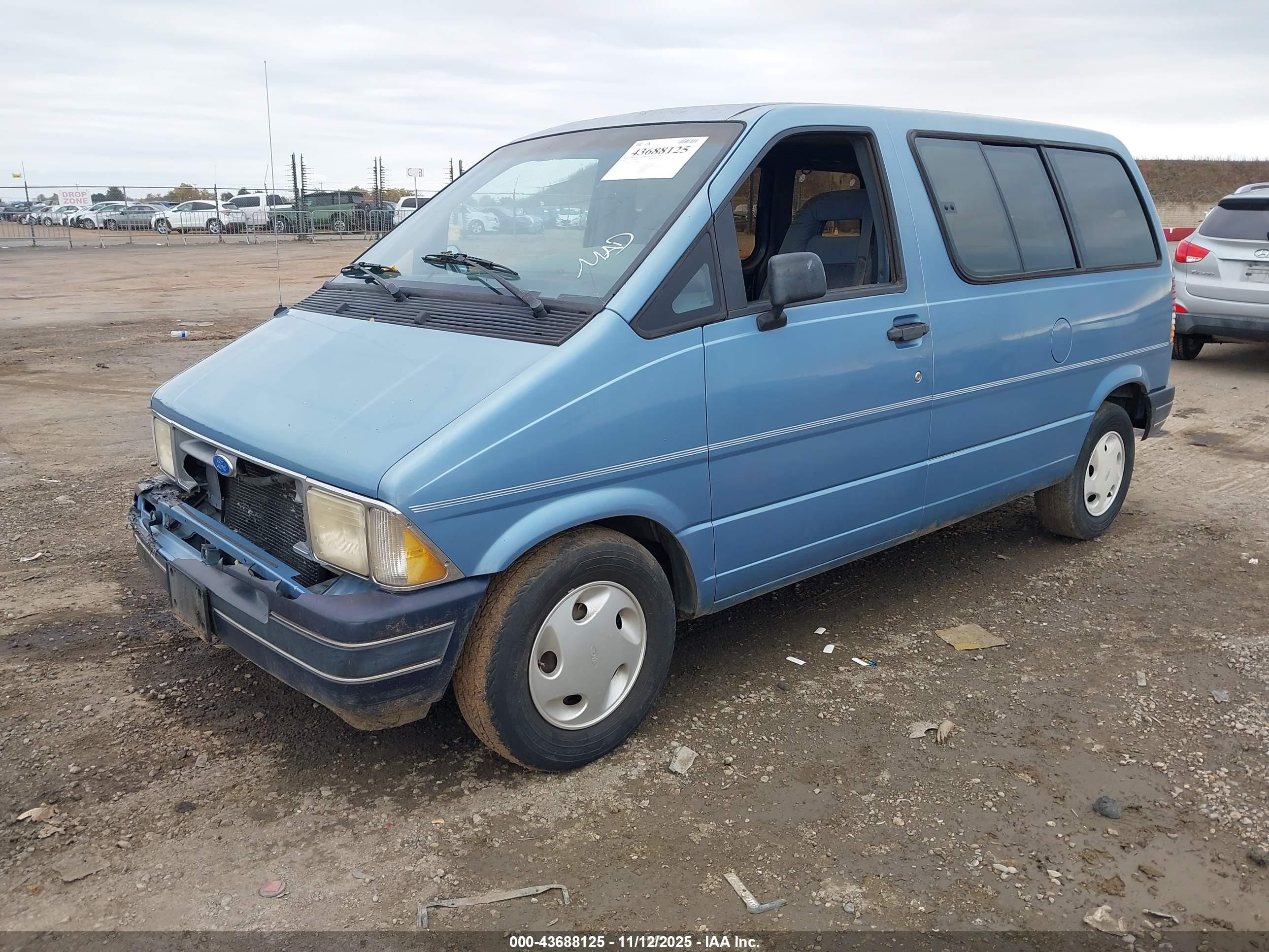 1992 Ford Aerostar   Blue vin: 1FMDA11U3NZA03284