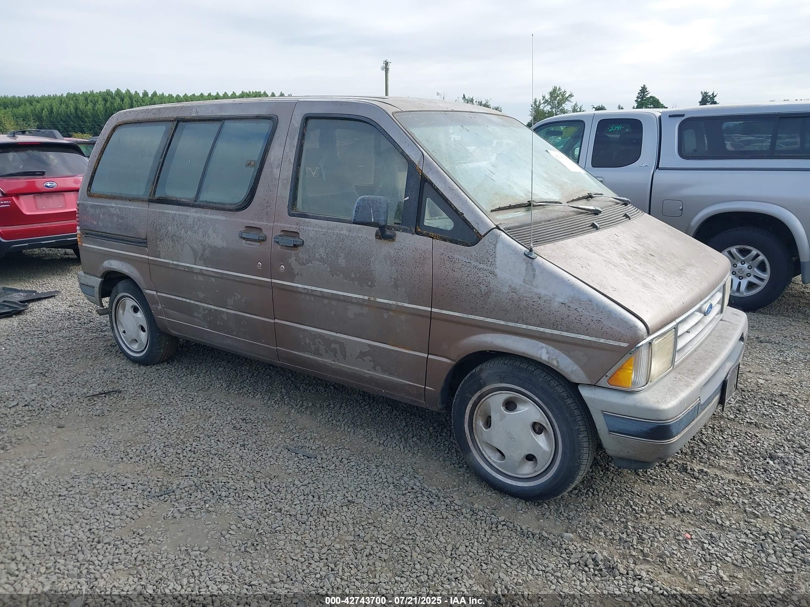 1992 Ford Aerostar   Dark Brown vin: 1FMDA11U6NZB38582
