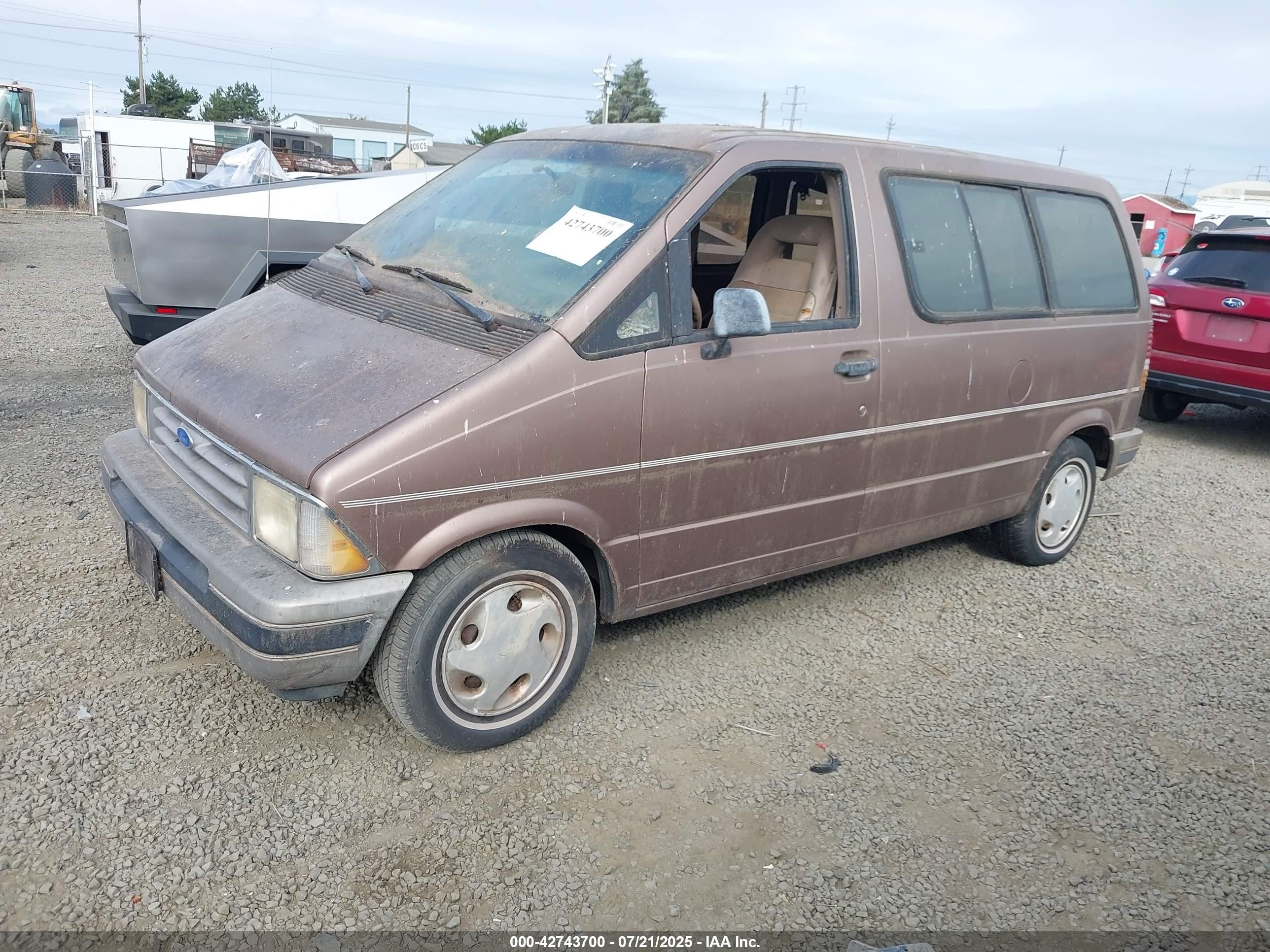 1992 Ford Aerostar   Dark Brown vin: 1FMDA11U6NZB38582