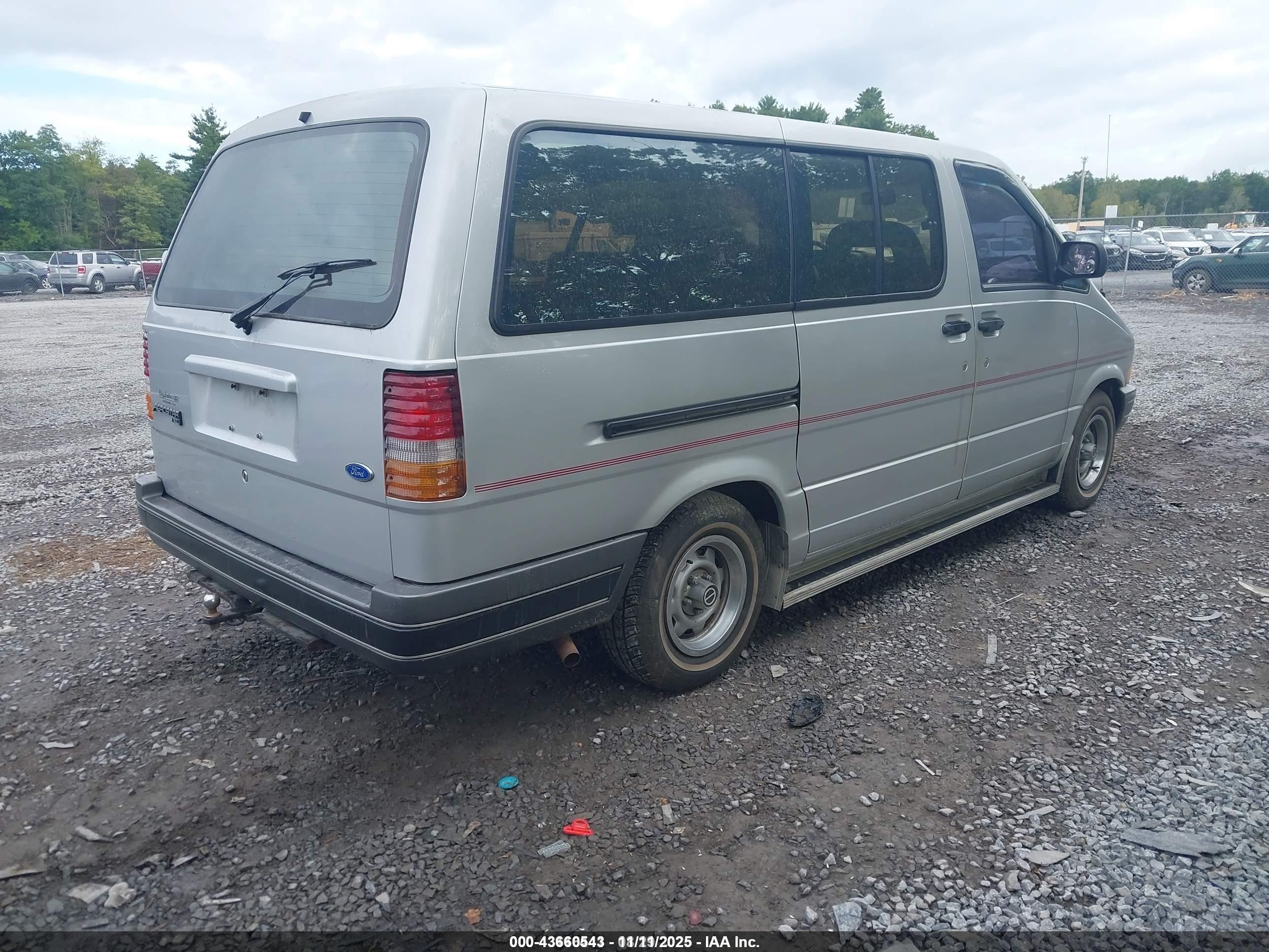 1991 Ford Aerostar   Silver vin: 1FMDA31UXMZB40491