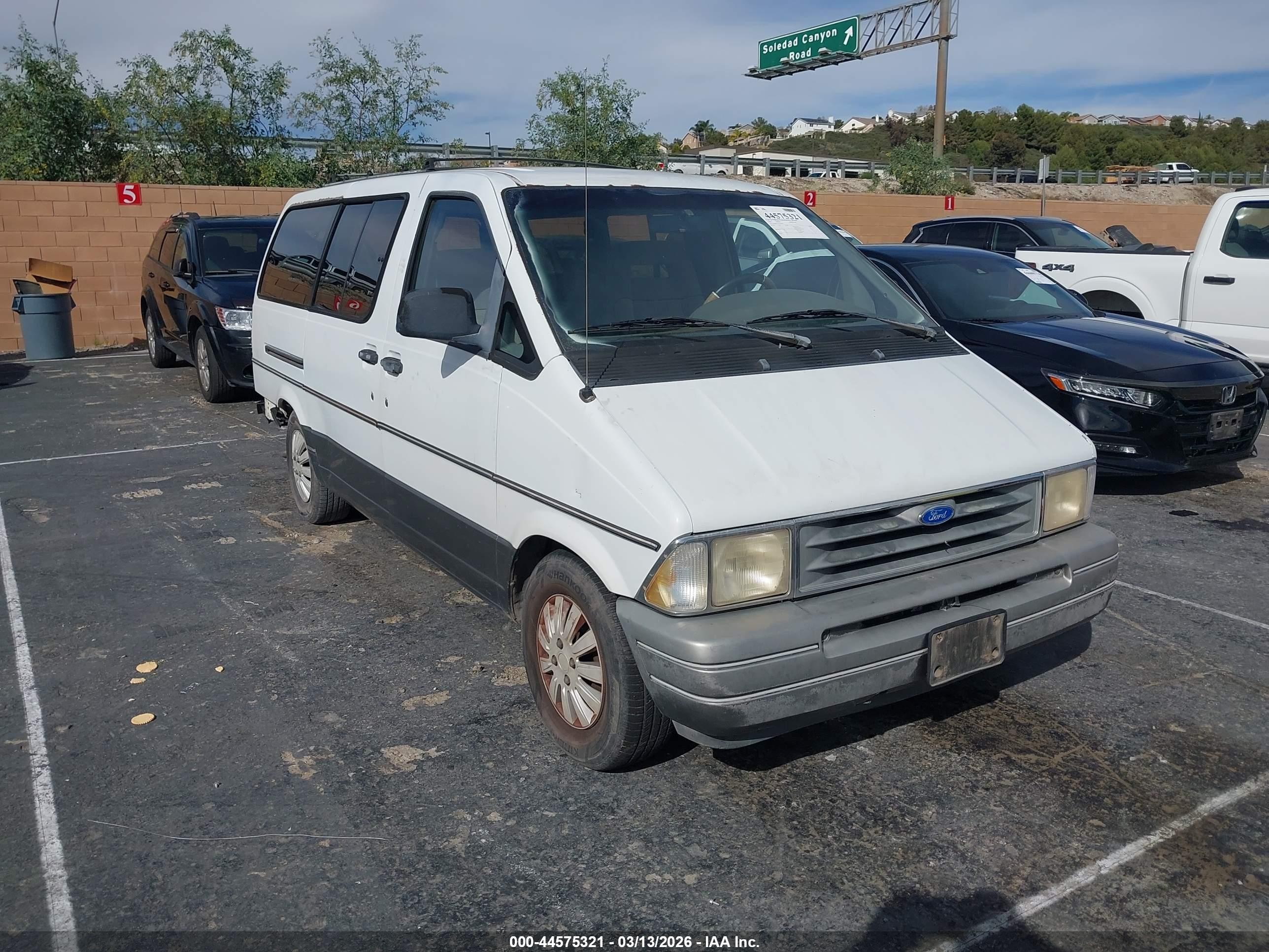 1994 Ford Aerostar   White vin: 1FMDA31X7RZB16991