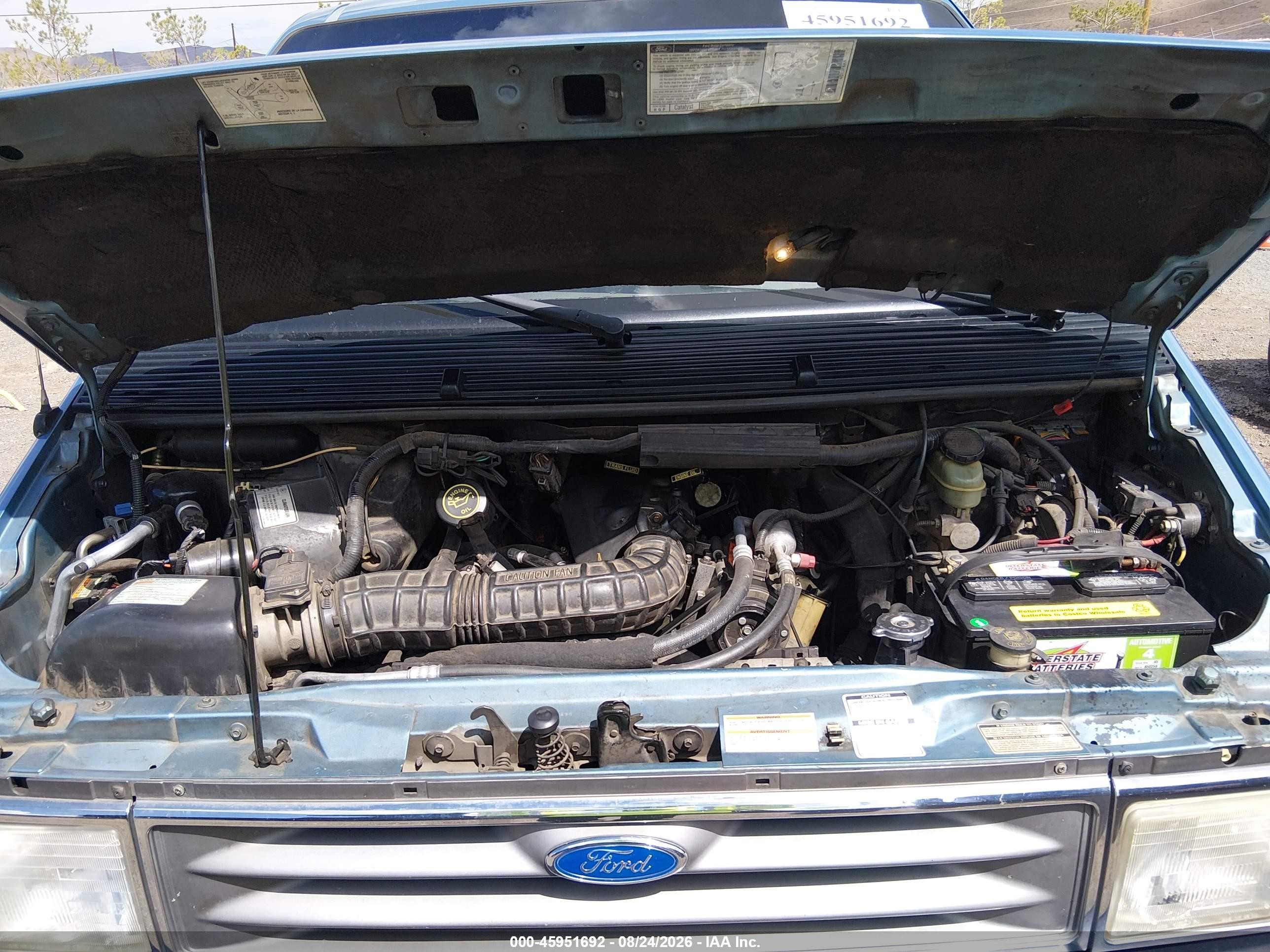 1992 Ford Aerostar   Blue vin: 1FMDA31X8NZA87382