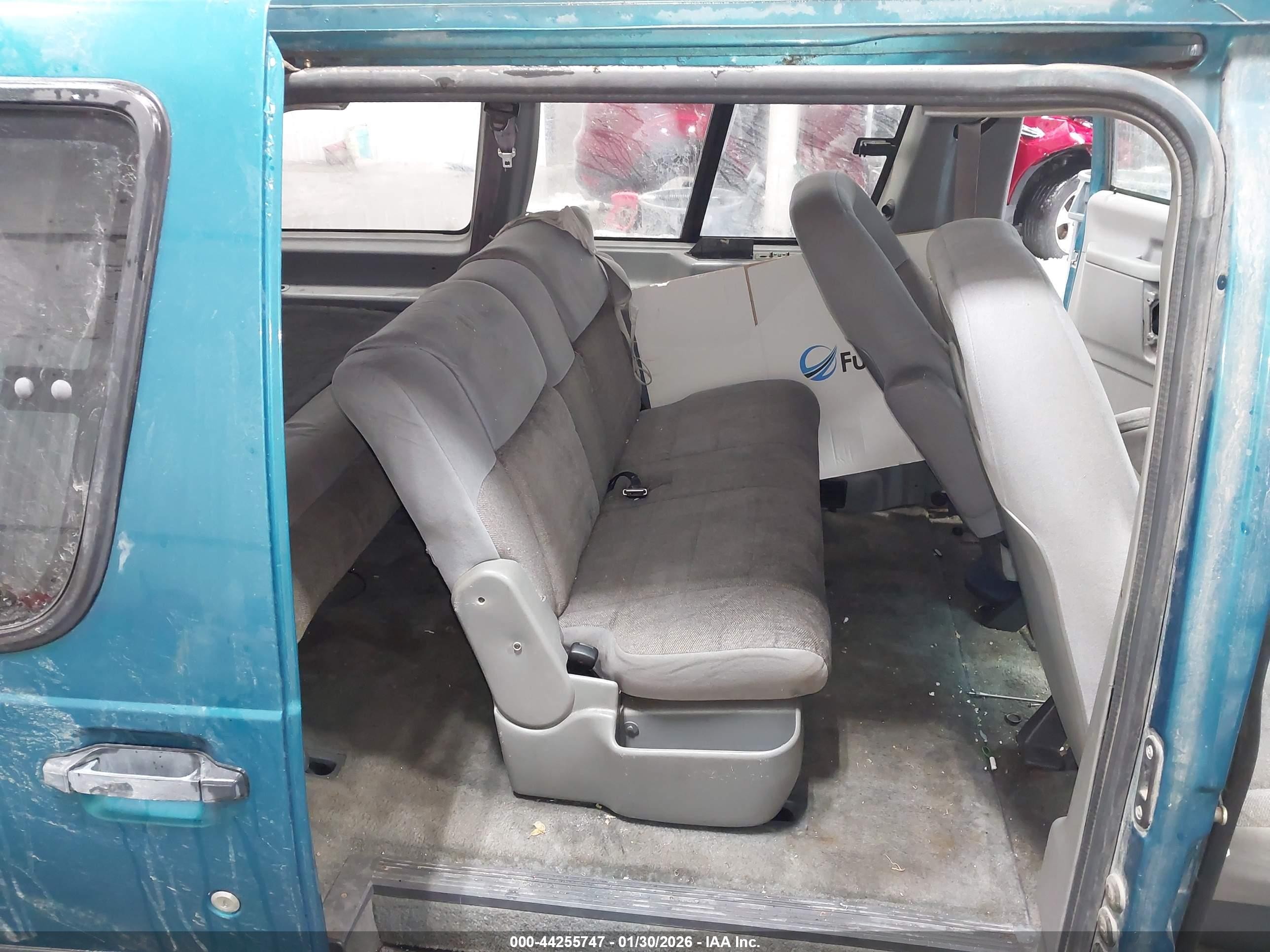 1994 Ford Aerostar   Green vin: 1FMDA41X8RZA26285