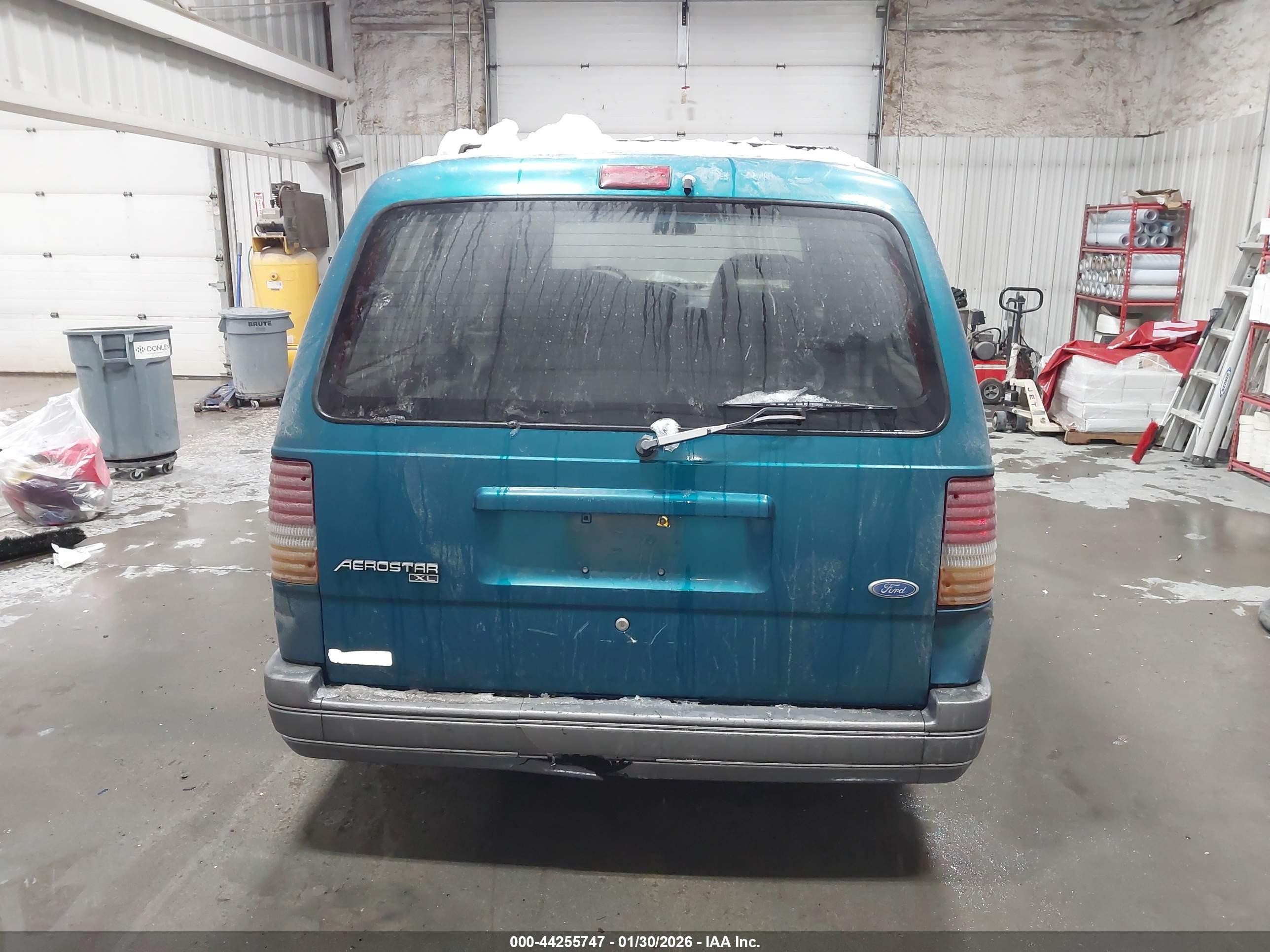 1994 Ford Aerostar   Green vin: 1FMDA41X8RZA26285