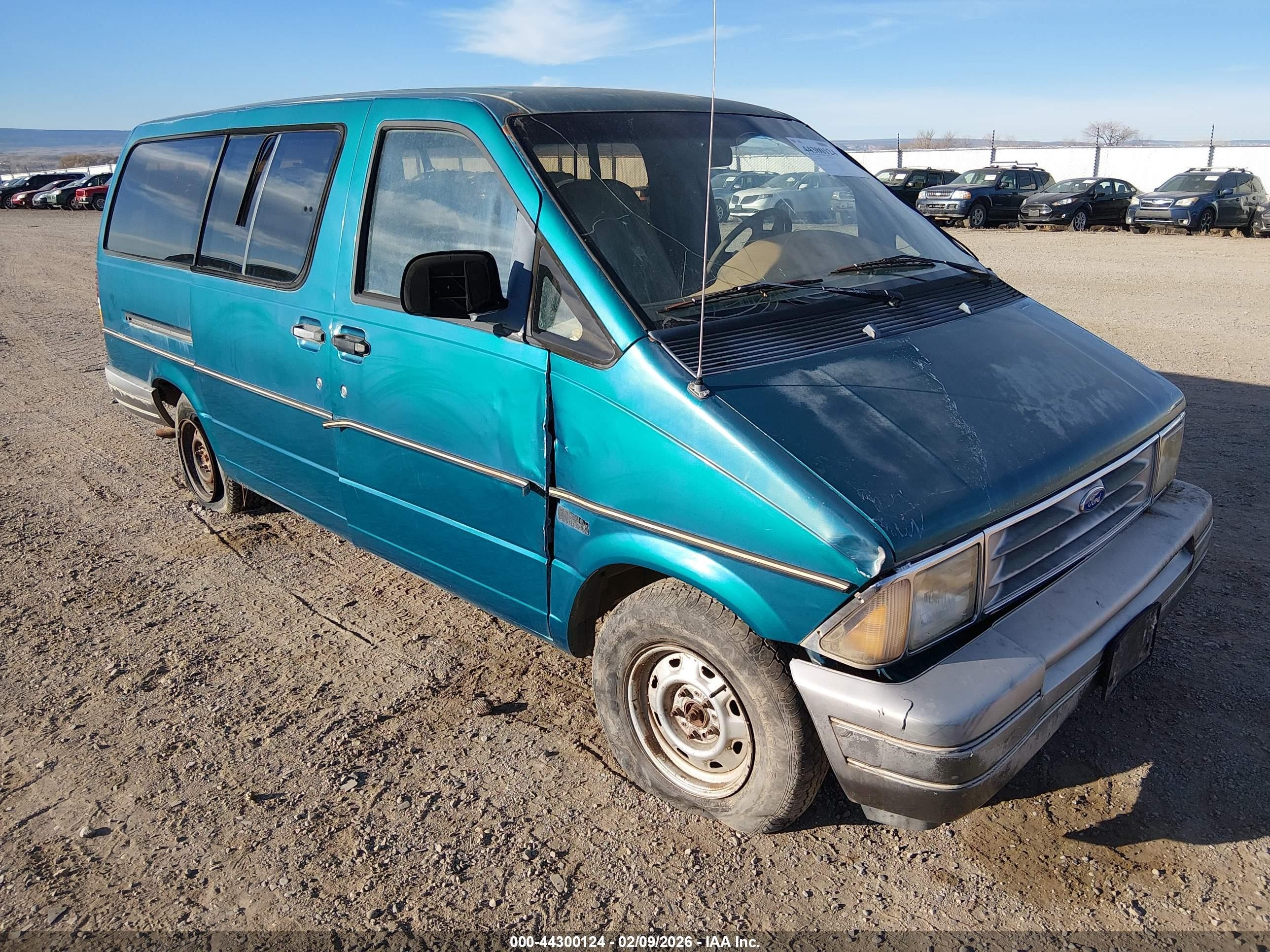 1994 Ford Aerostar   Green vin: 1FMDA41X9RZB00281
