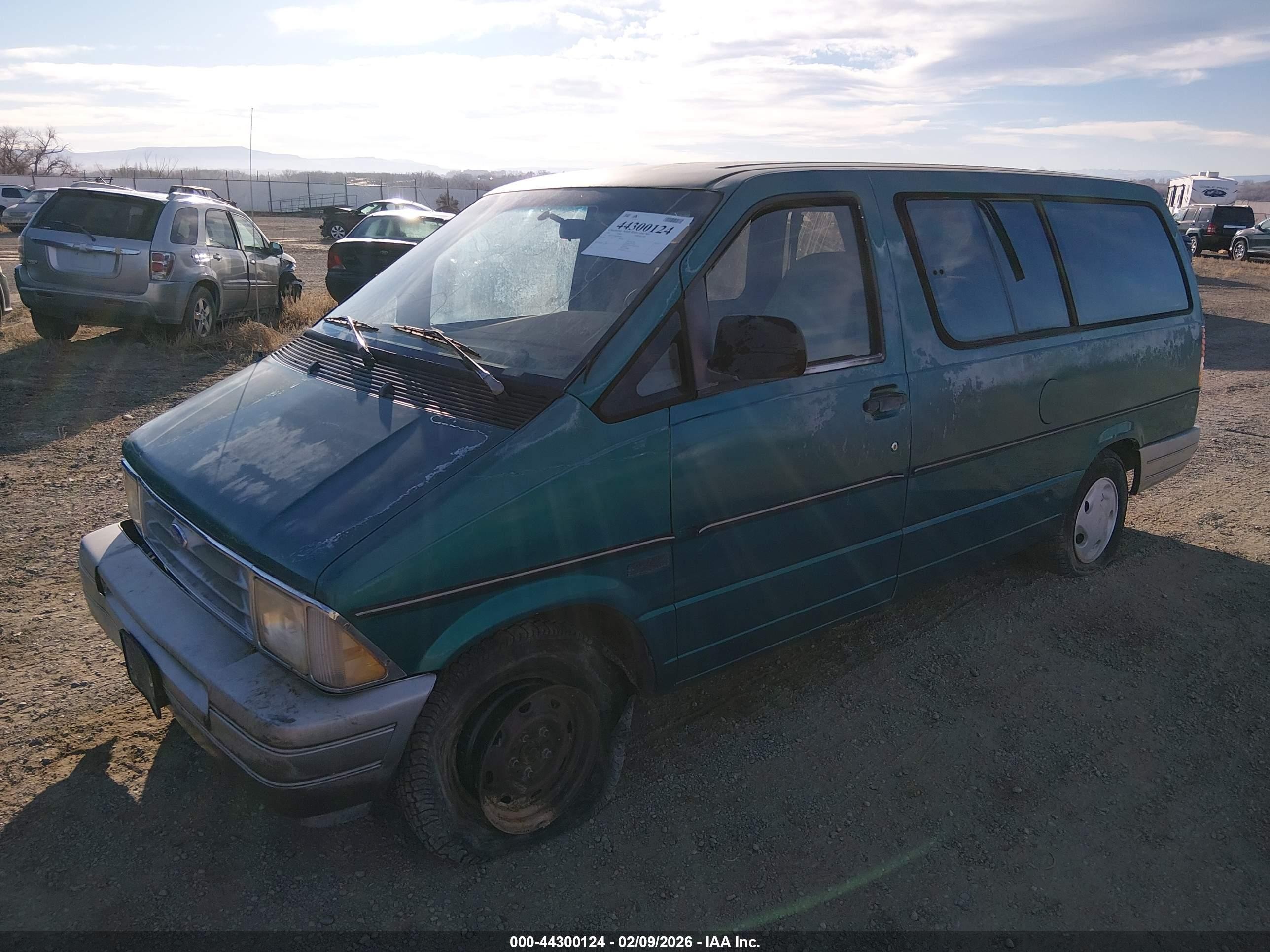 1994 Ford Aerostar   Green vin: 1FMDA41X9RZB00281