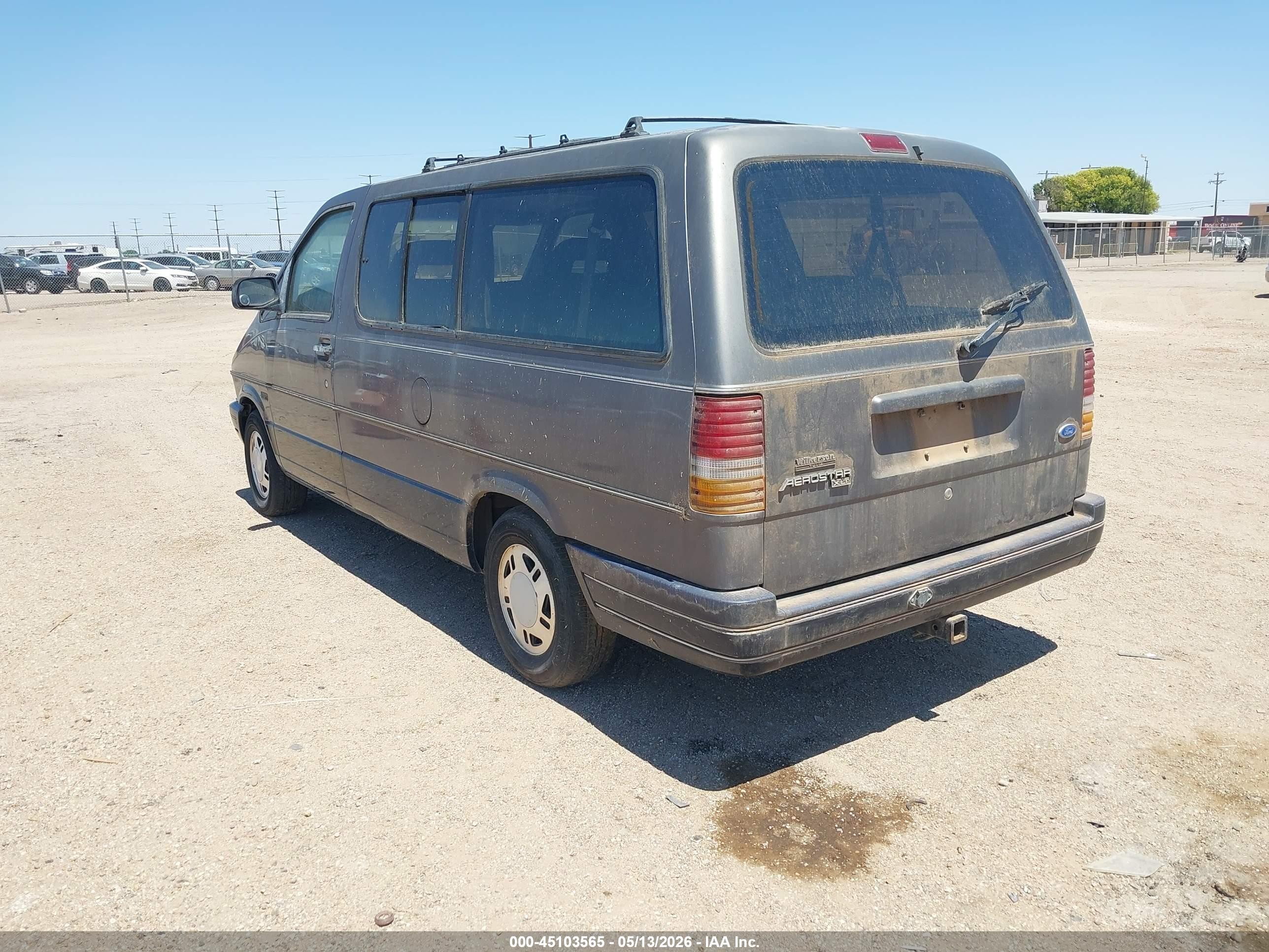 1994 Ford Aerostar   Серый vin: 1FMDA41X9RZB30834