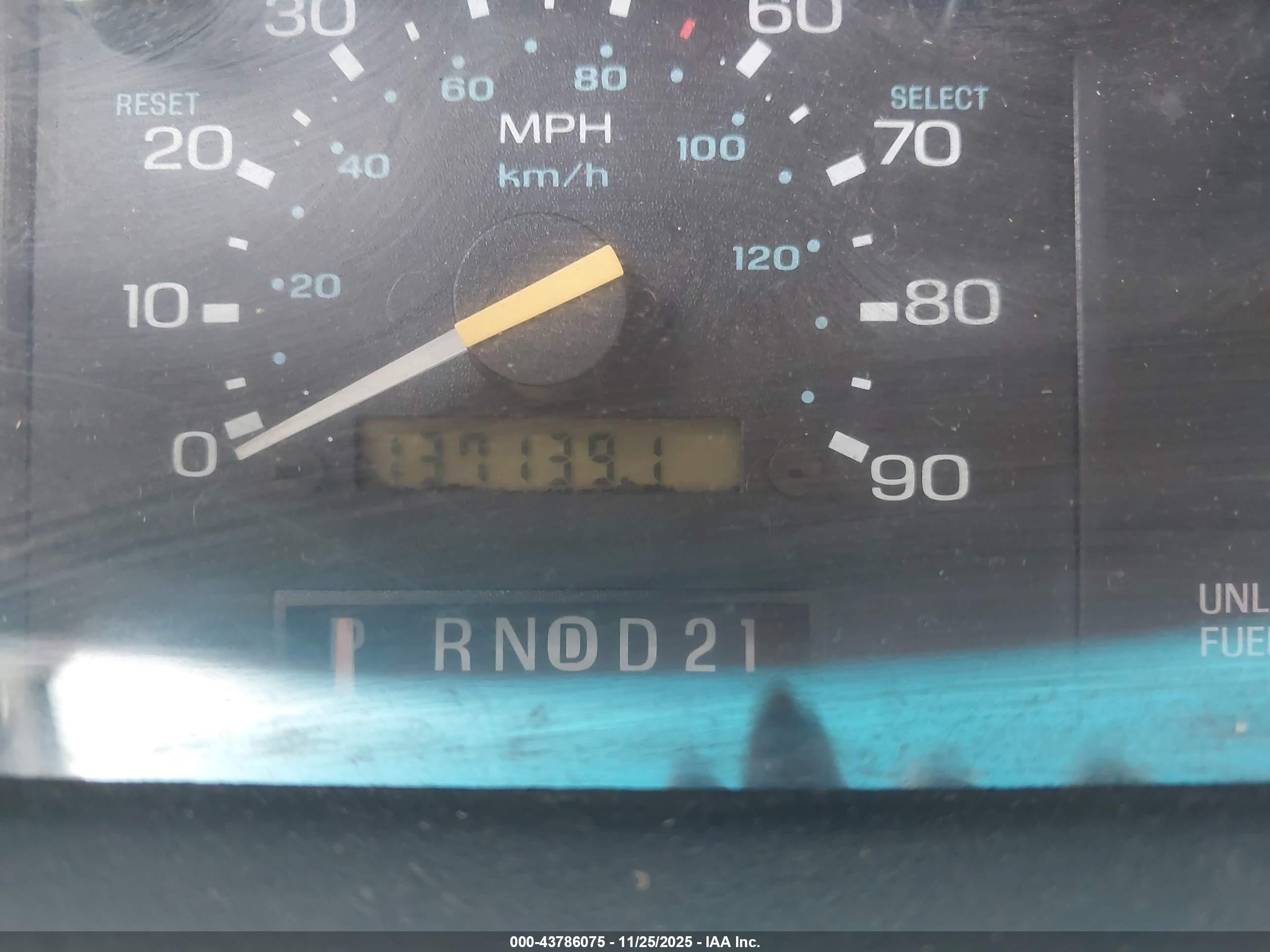 1995 Ford Aerostar   White vin: 1FMDA41X9SZA78577
