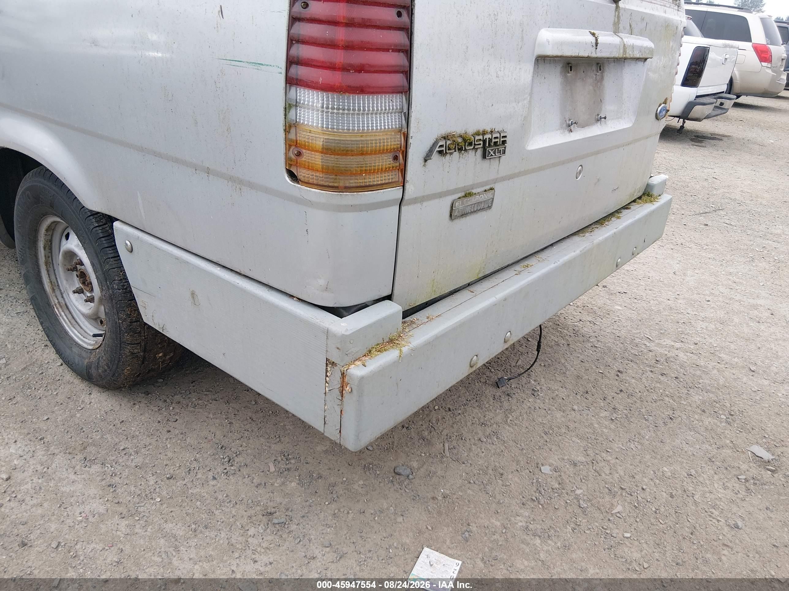 1991 Ford Aerostar   Silver vin: 1FMDA41XXMZA53965