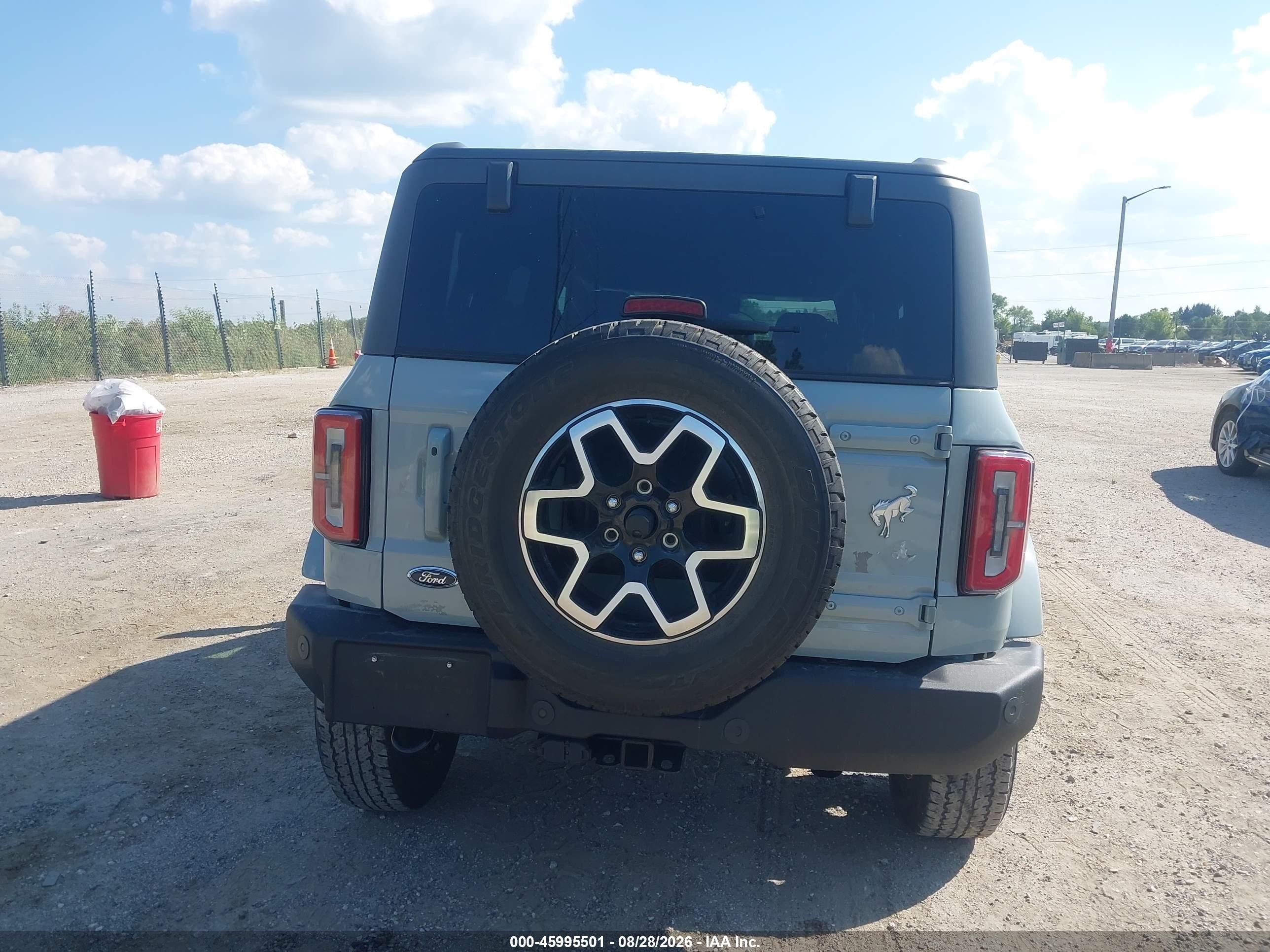 2022 Ford Bronco Outer Banks Серый vin: 1FMDE5BH1NLB21608