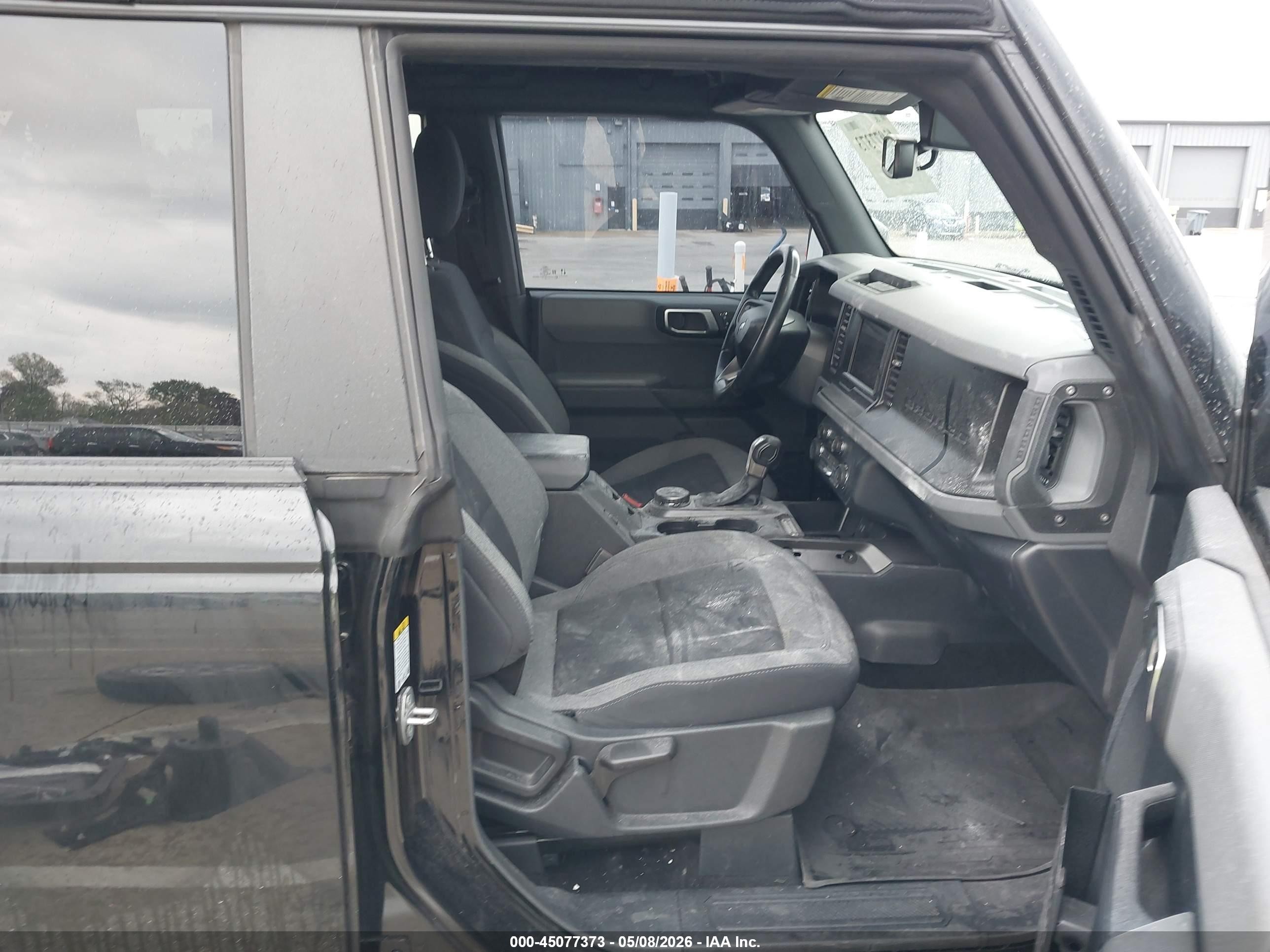 2022 Ford Bronco Big Bend Black vin: 1FMDE5BH3NLB01876
