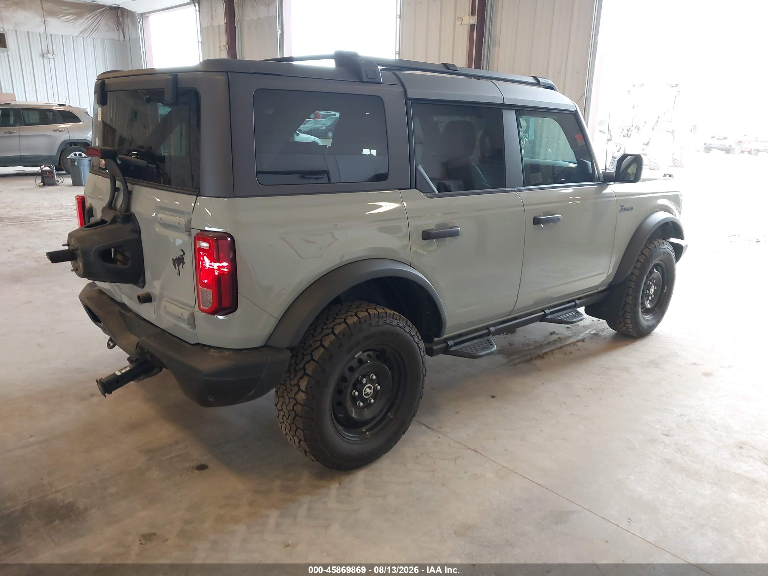 2022 Ford Bronco Black Diamond Gray vin: 1FMDE5BH3NLB60670