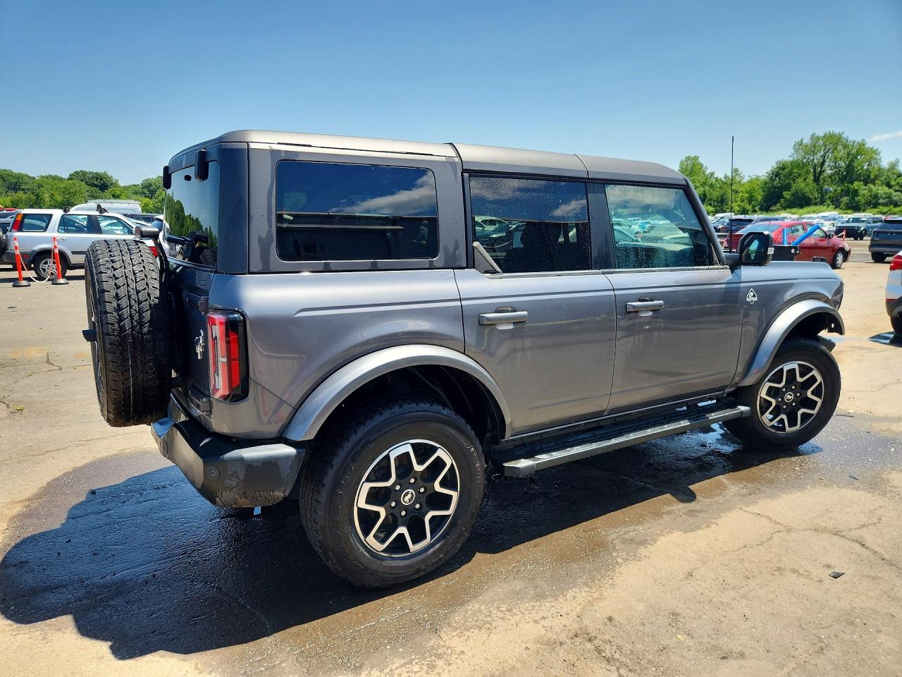 2023 Ford Bronco Base/big Bend/black Diamond/ou Gray vin: 1FMDE5BH4PLB84222