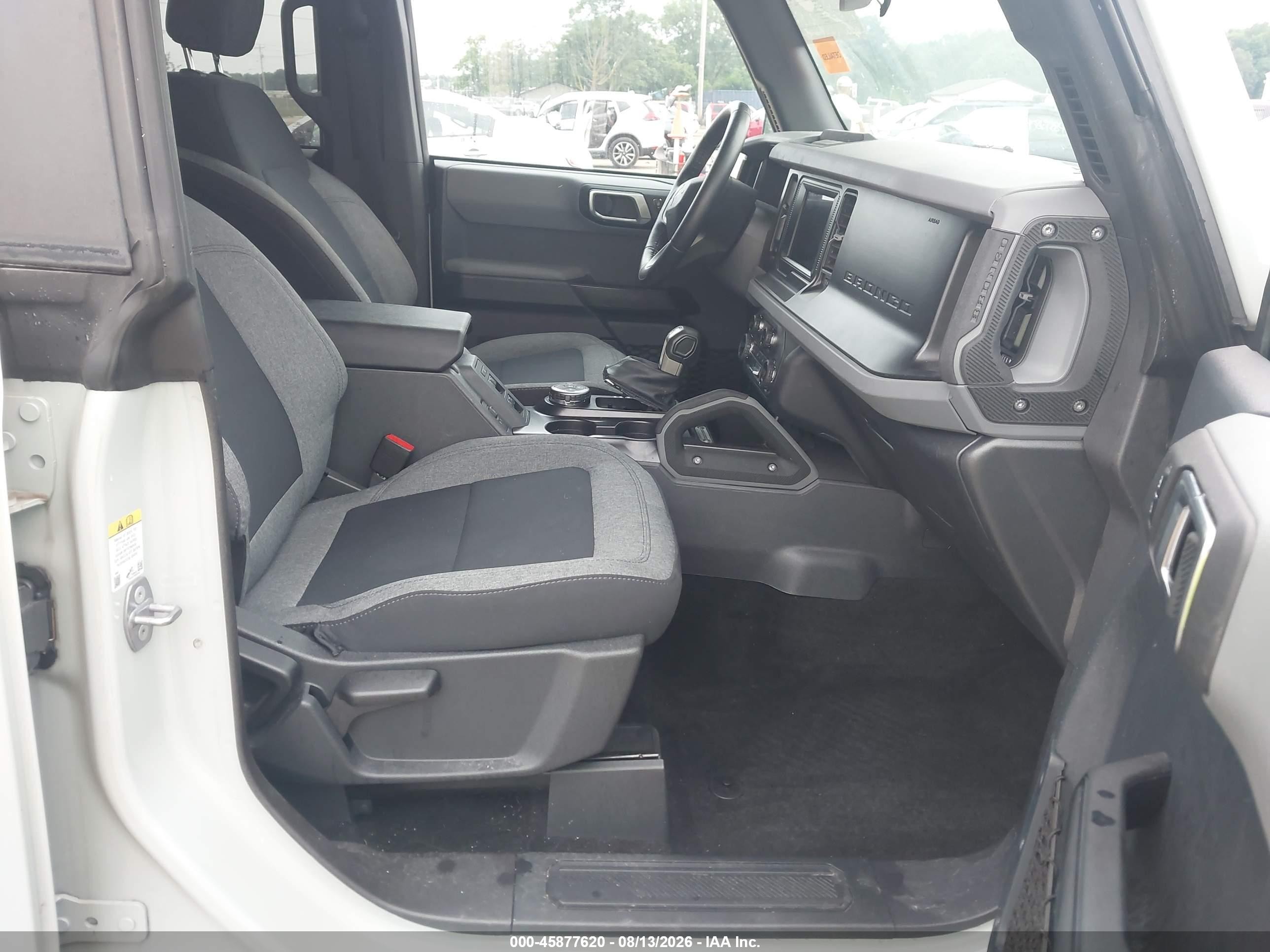 2023 Ford Bronco Big Bend Gray vin: 1FMDE5BH7PLB60190
