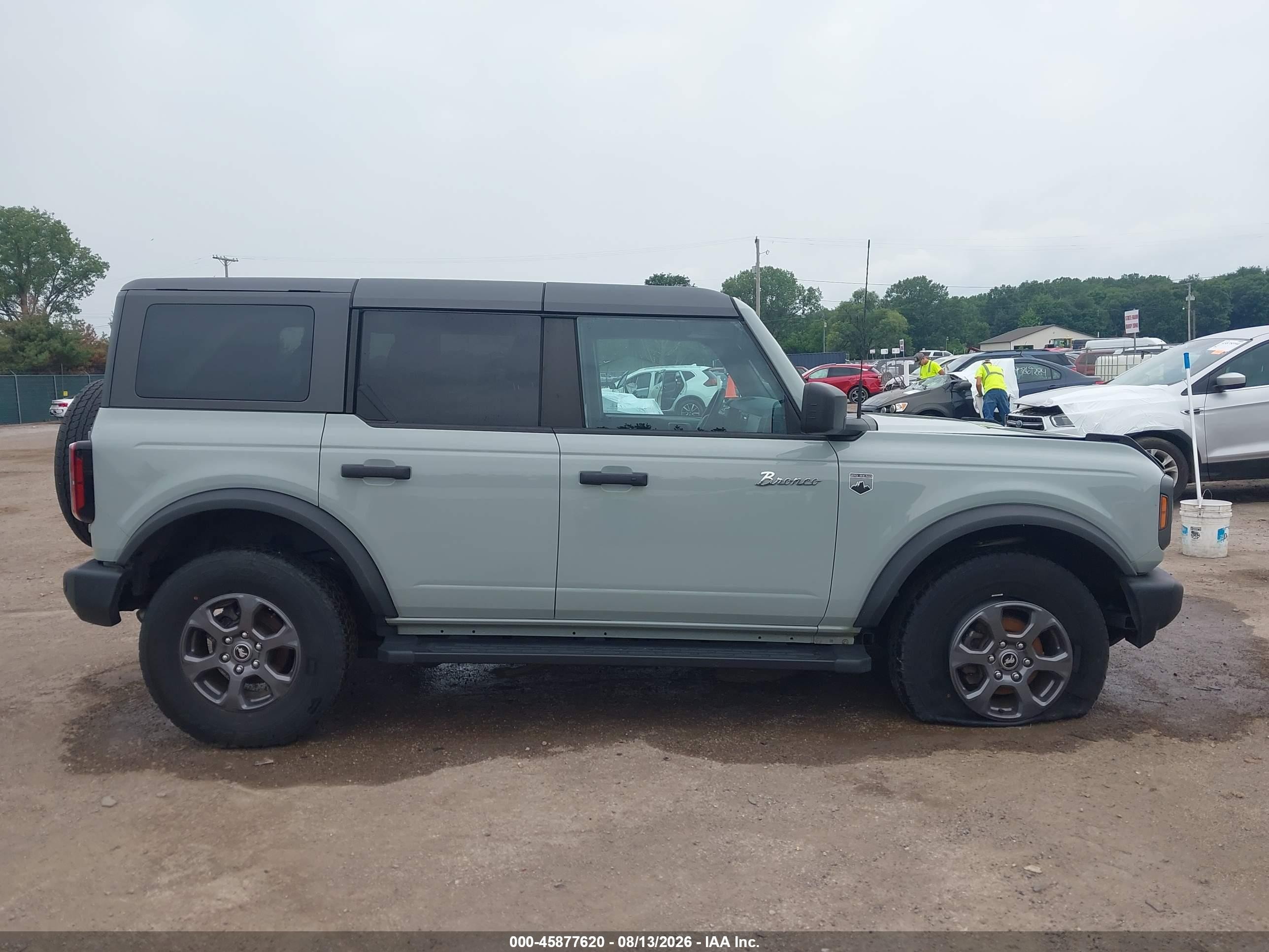 2023 Ford Bronco Big Bend Gray vin: 1FMDE5BH7PLB60190