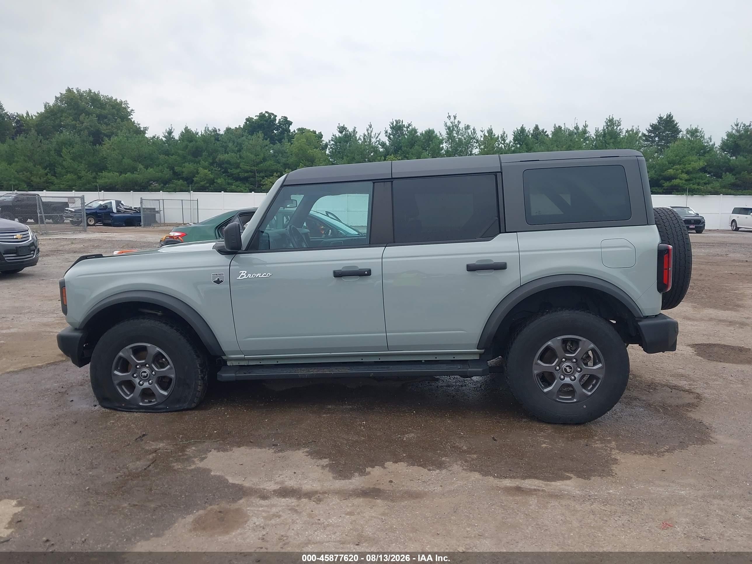 2023 Ford Bronco Big Bend Gray vin: 1FMDE5BH7PLB60190
