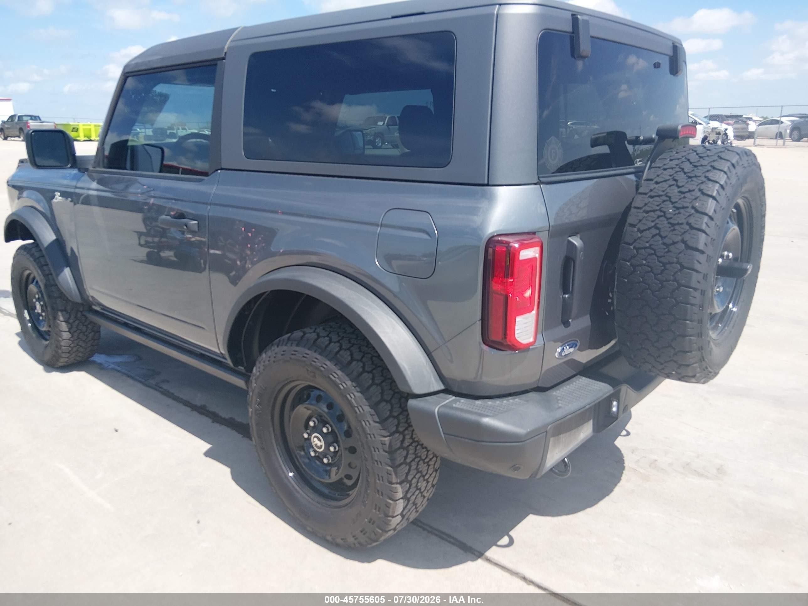 2021 Ford Bronco Black Diamond Gray vin: 1FMDE5CH1MLA72343