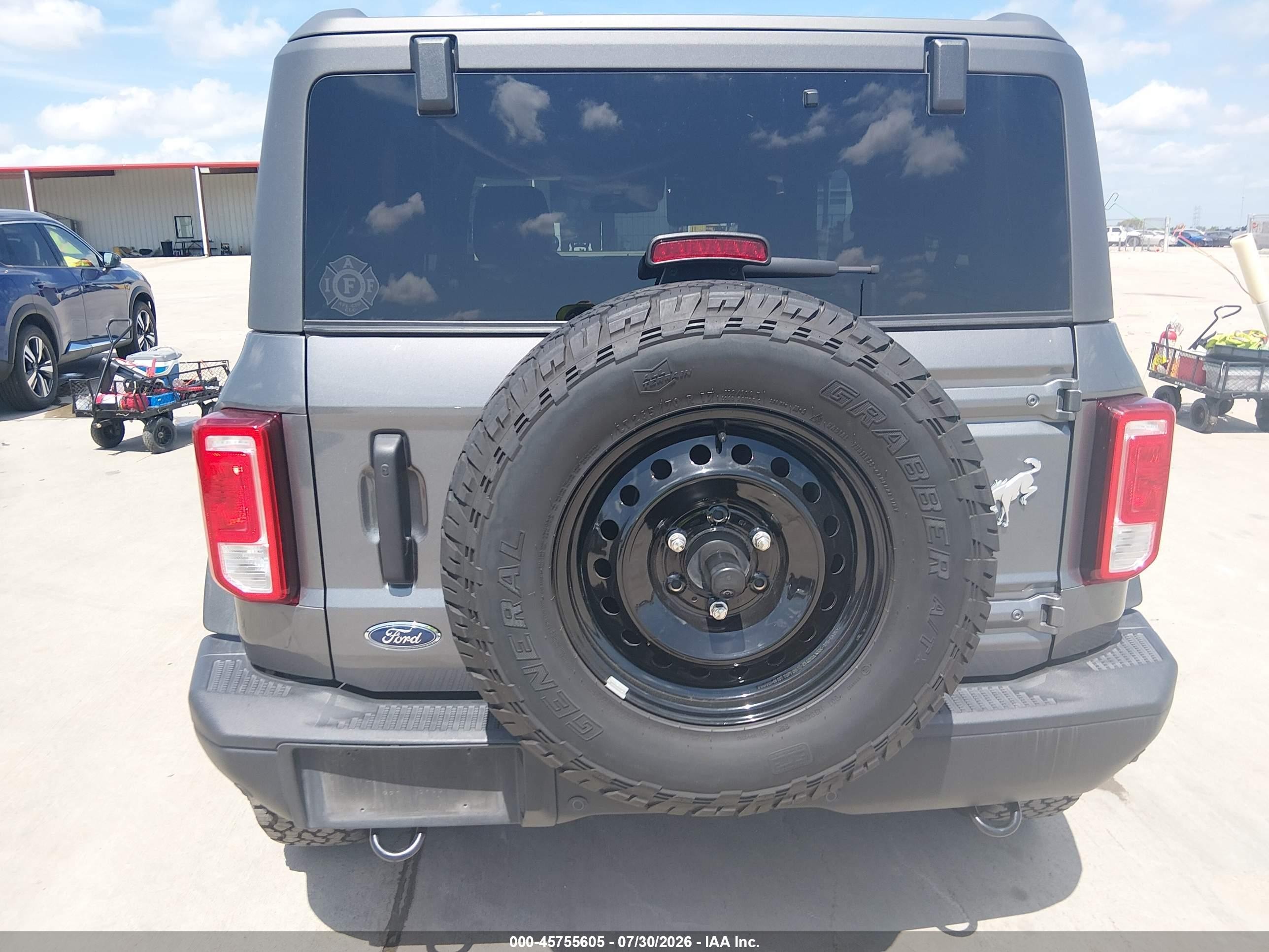2021 Ford Bronco Black Diamond Gray vin: 1FMDE5CH1MLA72343