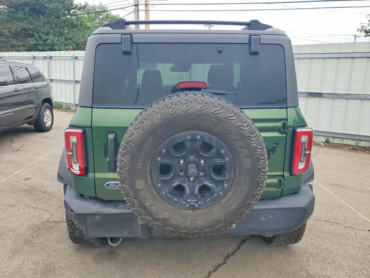 2023 Ford Bronco Base Green vin: 1FMDE5CP5PLB74479