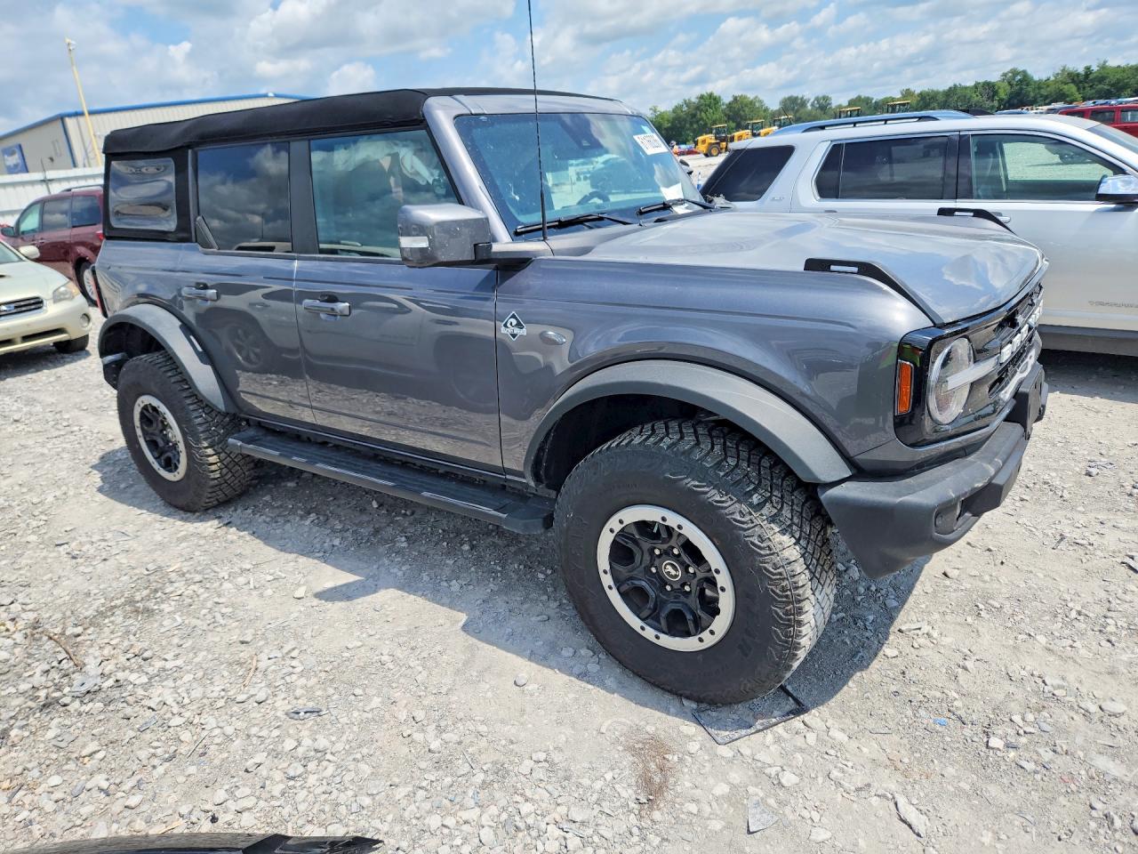 2023 Ford Bronco Base Gray vin: 1FMDE5DH1PLB59971