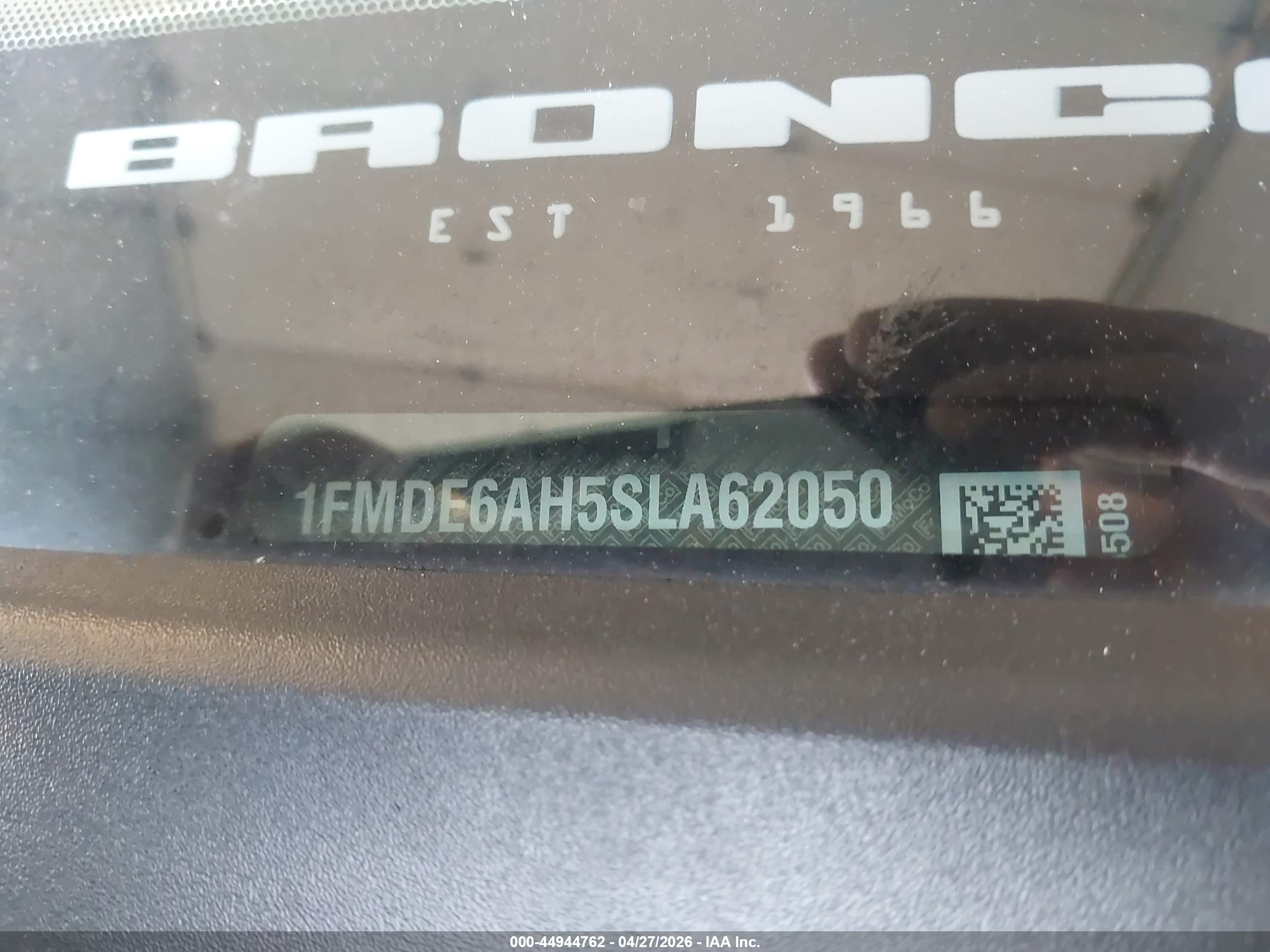 2025 Ford Bronco   Gray vin: 1FMDE6AH5SLA62050