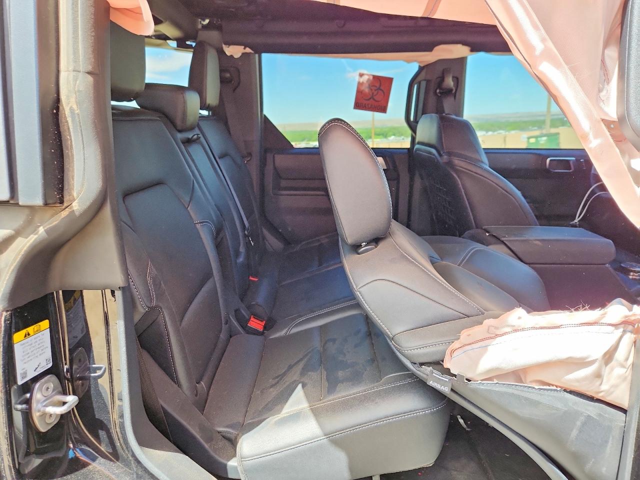 2025 Ford Bronco Big Bend Black vin: 1FMDE7BH2SLB42572