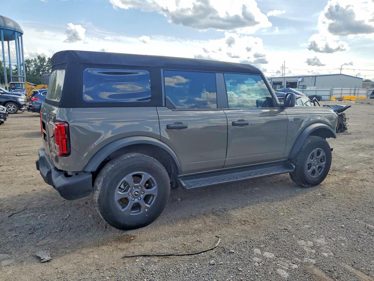 2025 Ford Bronco Big Bend Желто-коричневый vin: 1FMDE7BHXSLB00389