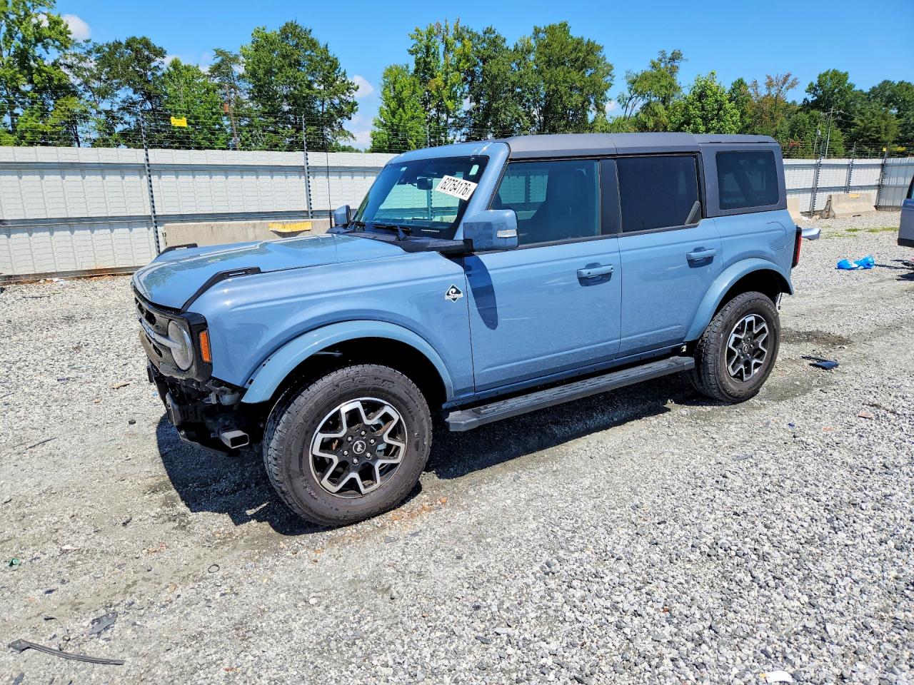 2024 Ford Bronco Outer Banks Blue vin: 1FMDE8BH8RLB34587