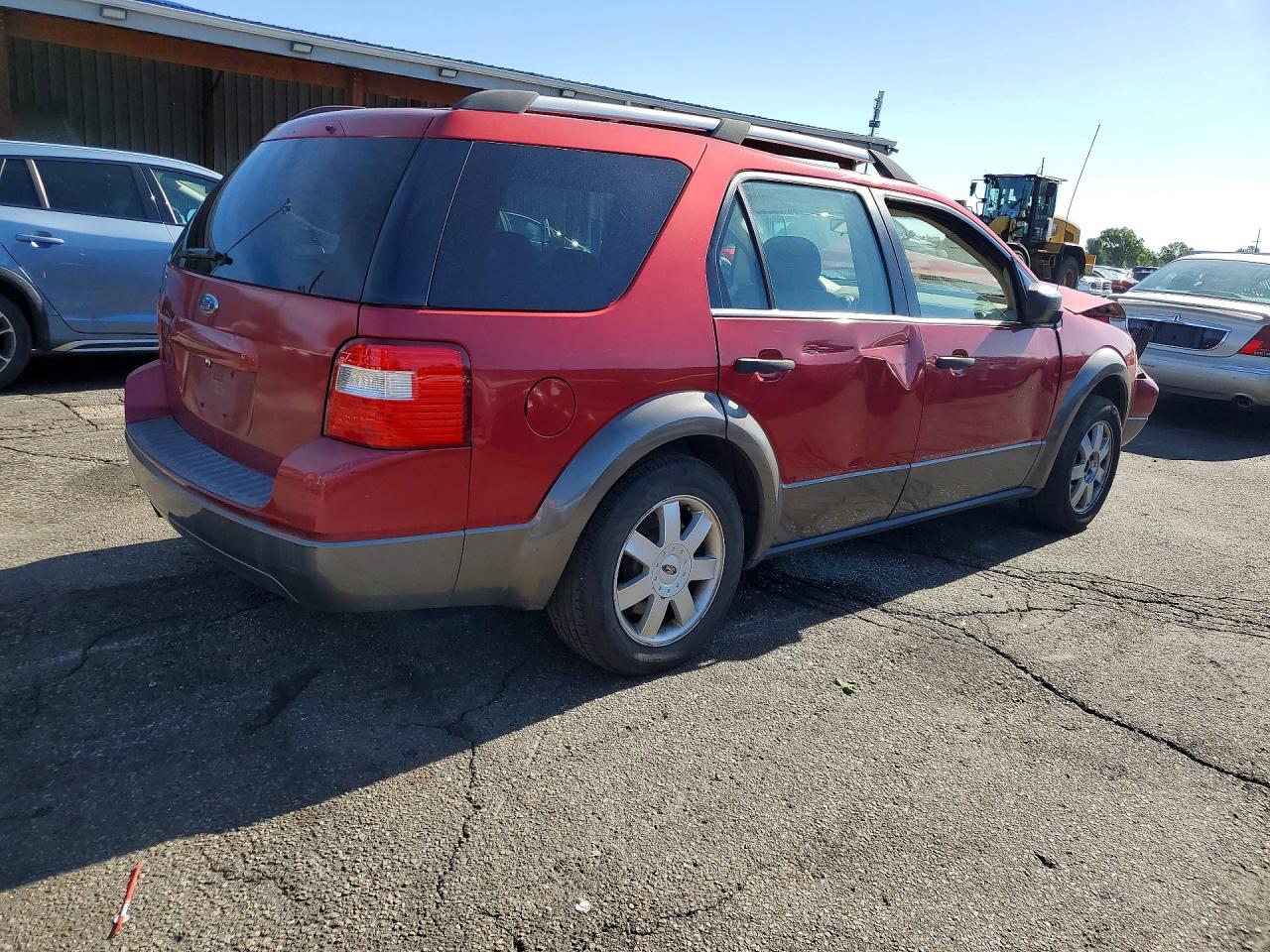 2005 Ford Freestyle Se Бордовый vin: 1FMDK01125GA62545